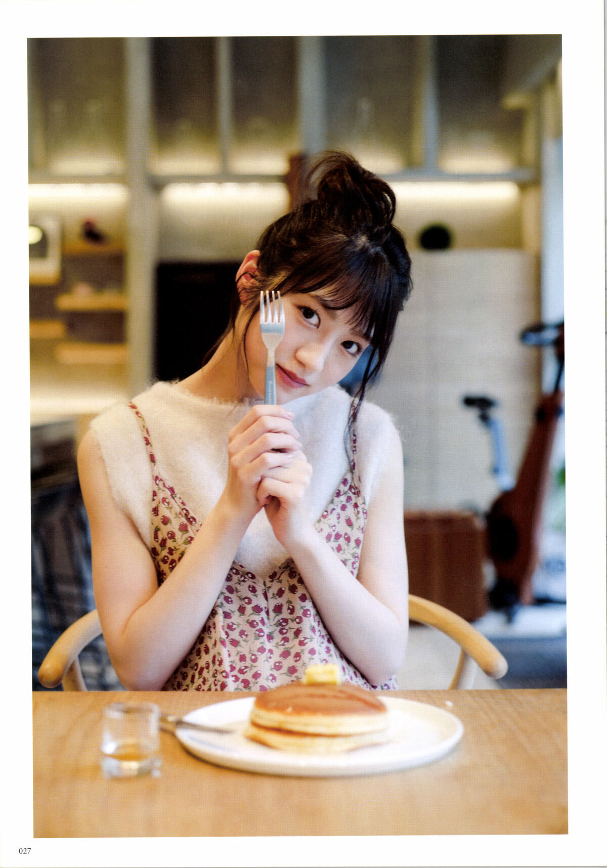 Yumi Wakatsuki 若月佑美 - 履きなれない靴を履き潰すまで Part01