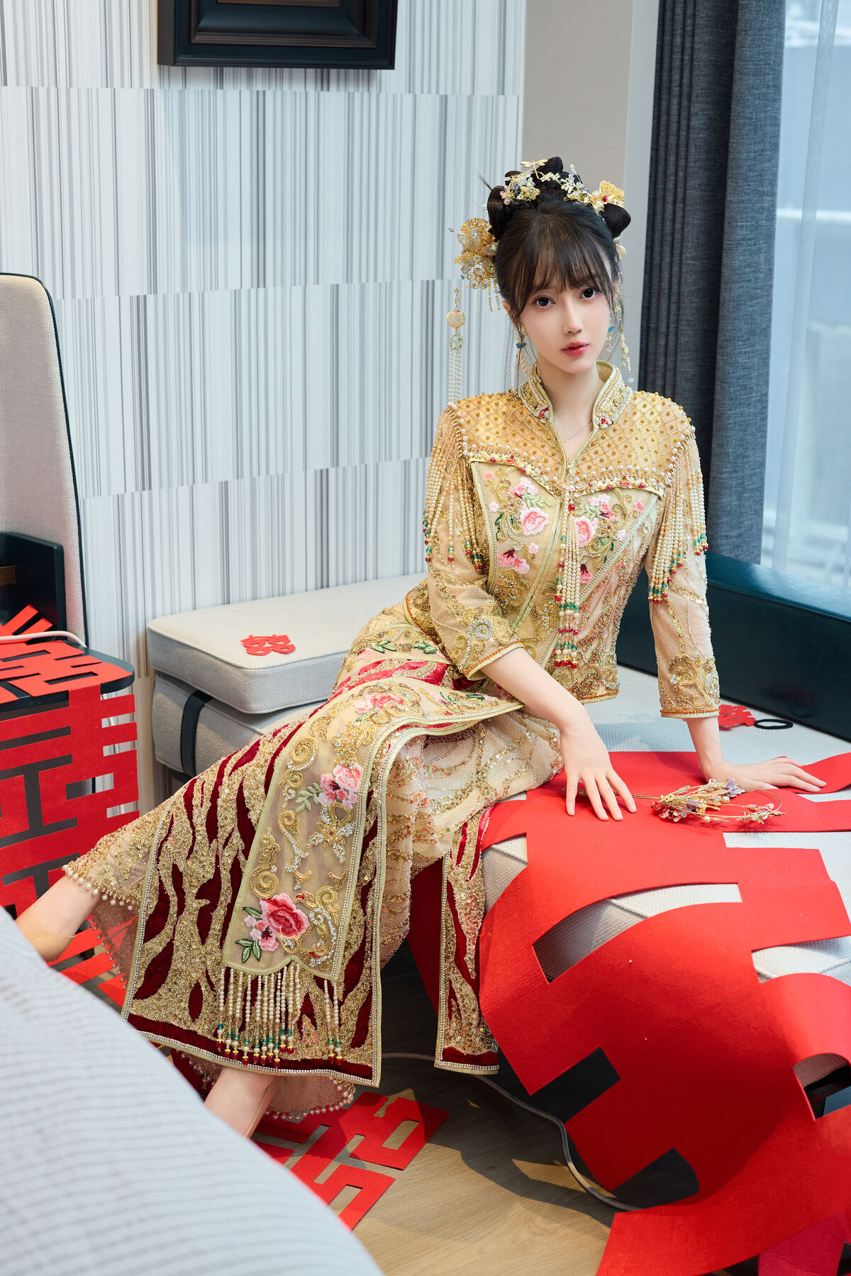 内购无水印 Yue Er Yue Er 玥儿玥er - 秀人网模特 性感秀禾服