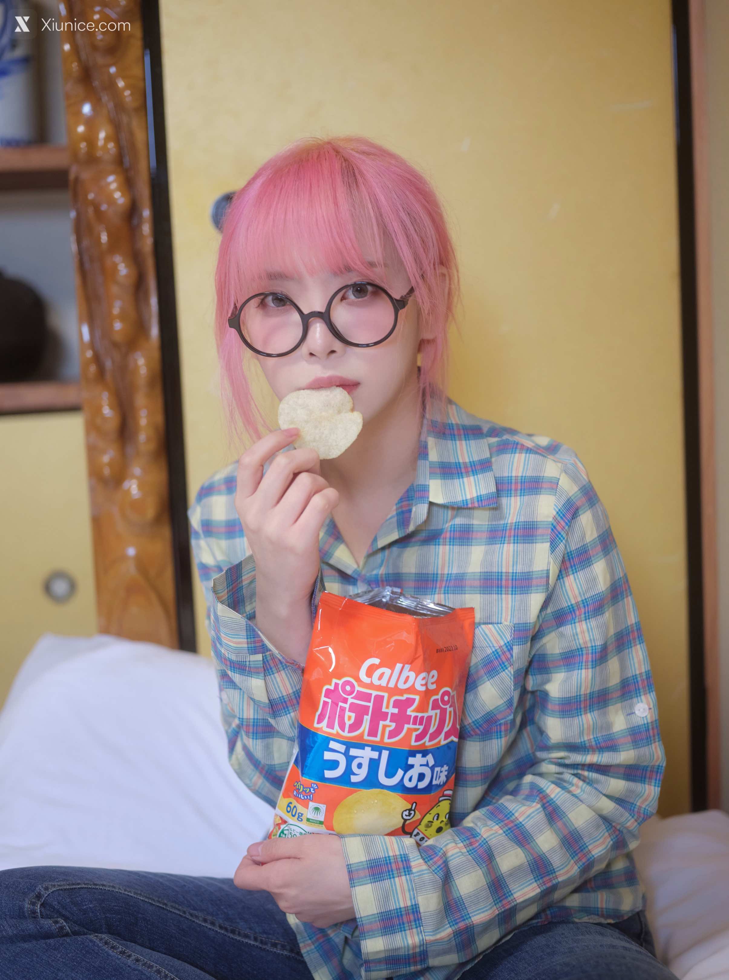 Artgravia Vol.561 Dami (퀸다미) 4K