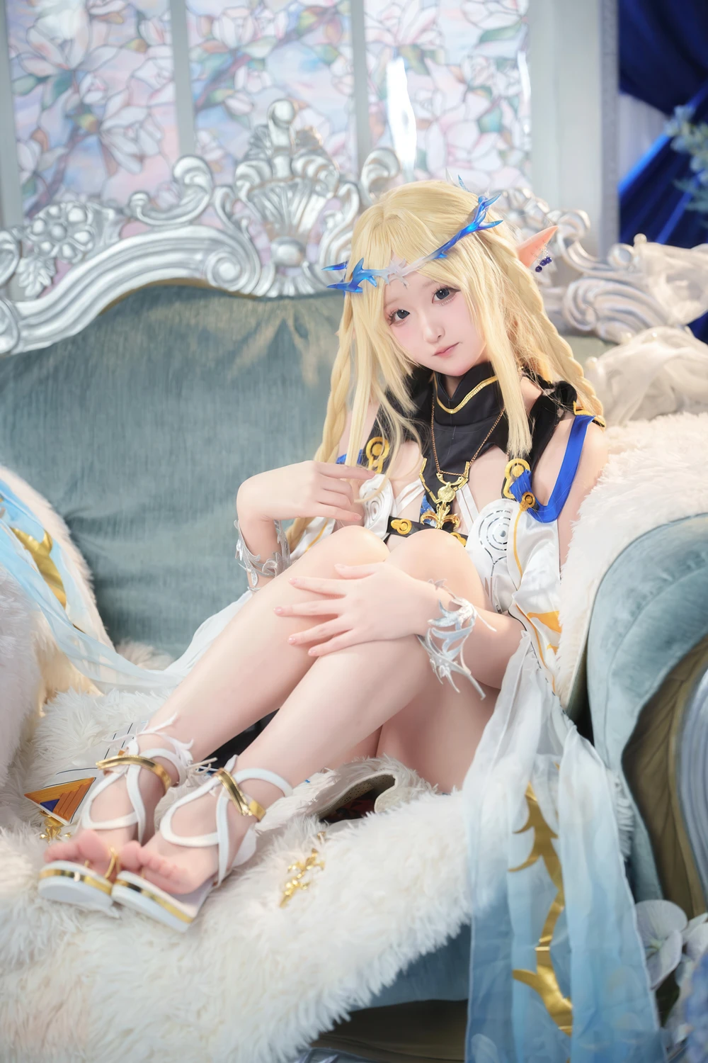 Cosplay Seele麦麦 – 鸣潮 菲比&卡提希娅·蓝色花海物语