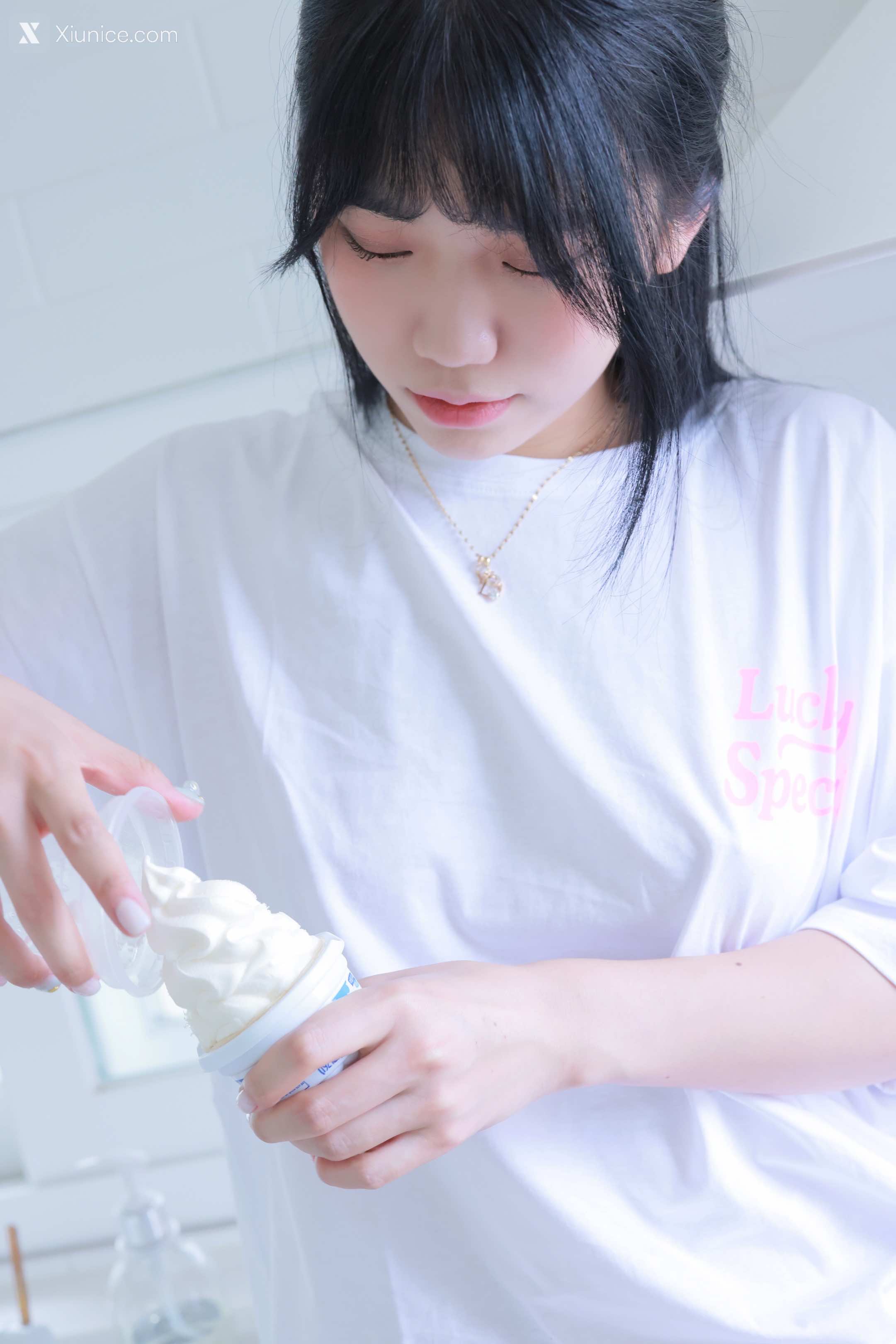 SweetBox Yui (유이) – SWTB Vol.018 CREAM 4K