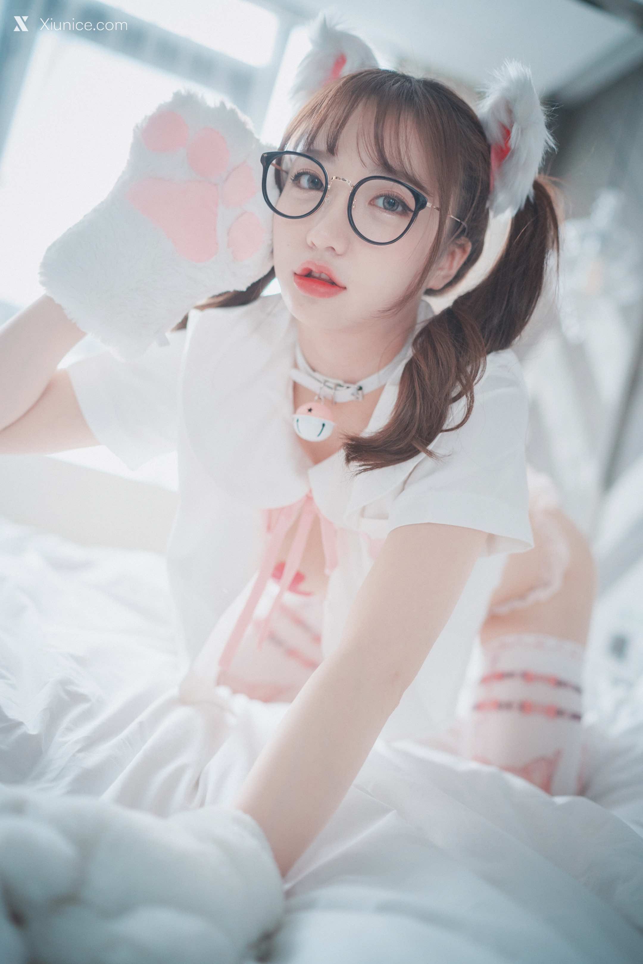 DJAWA Photo – Son Ye-Eun (손예은) – Cute Pink 4K