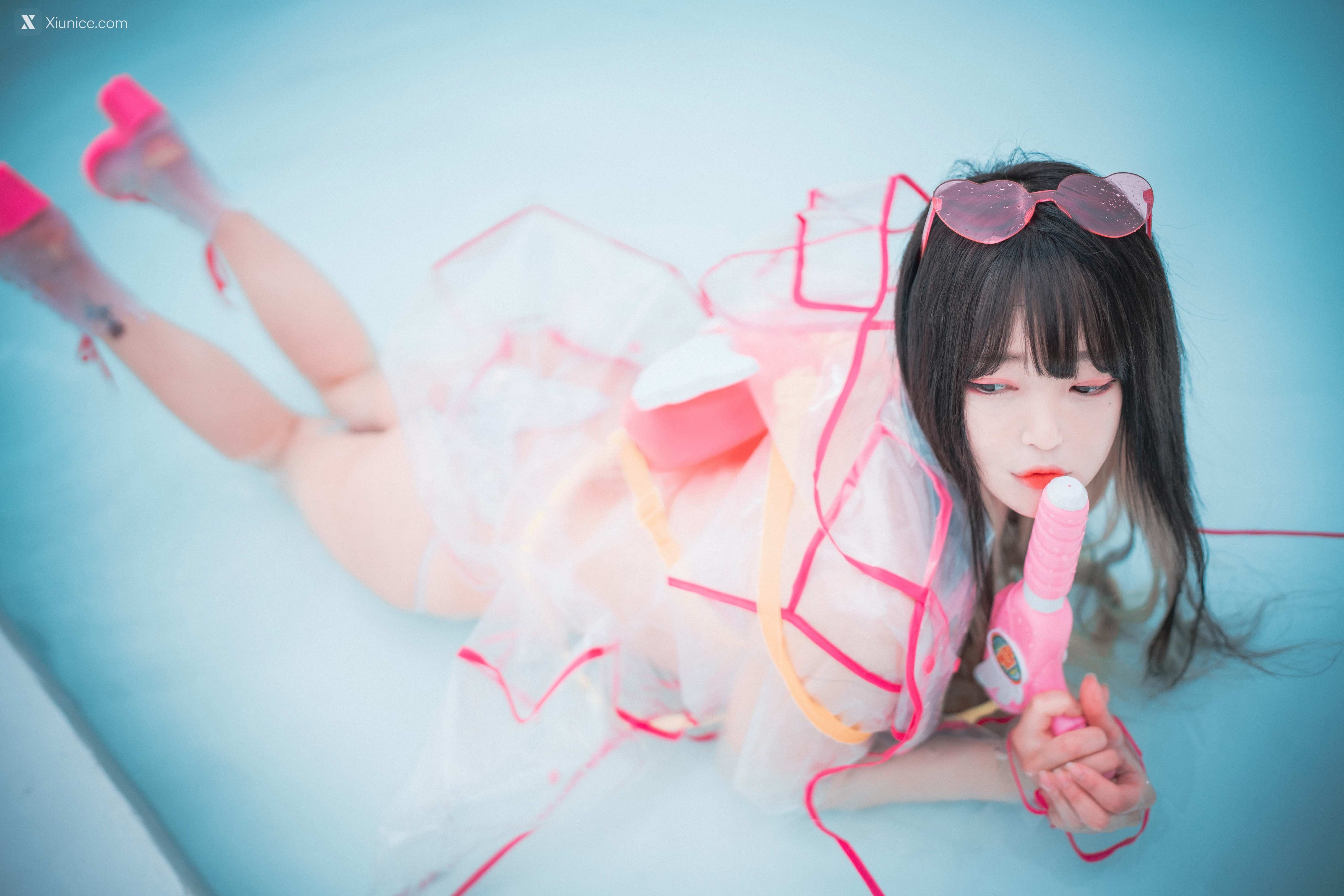 DJAWA Photo – Aram (아람) – “Poolside Summer” 4K