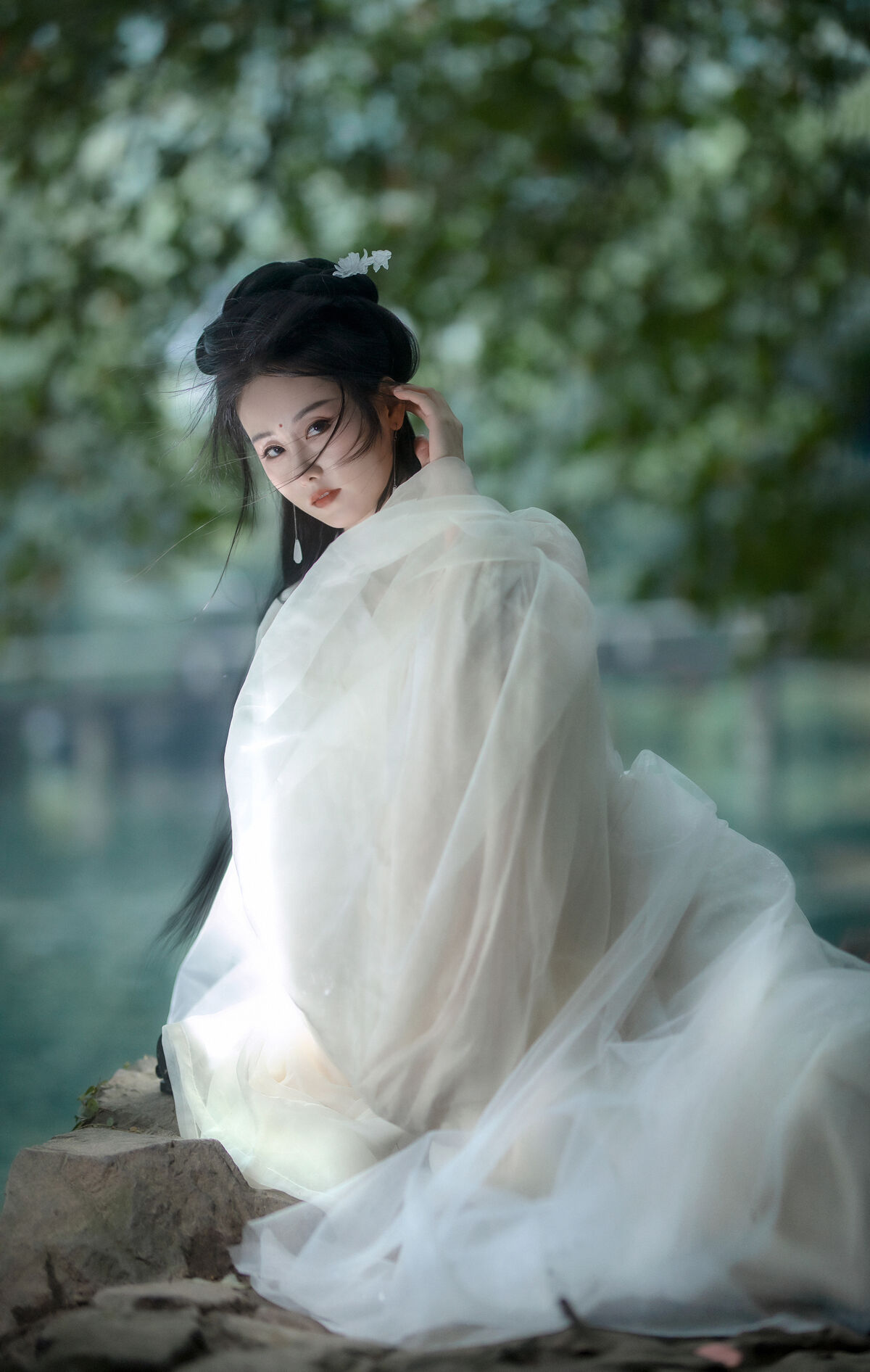 YiTuYu艺图语 Vol.10082 Ren Jian Yue-Su Chen