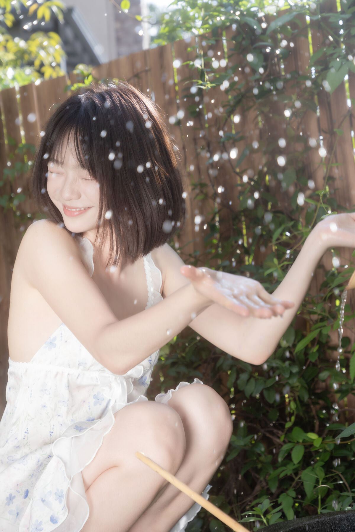 YiTuYu艺图语 Vol.10153 Yao Yao Zi Jiang