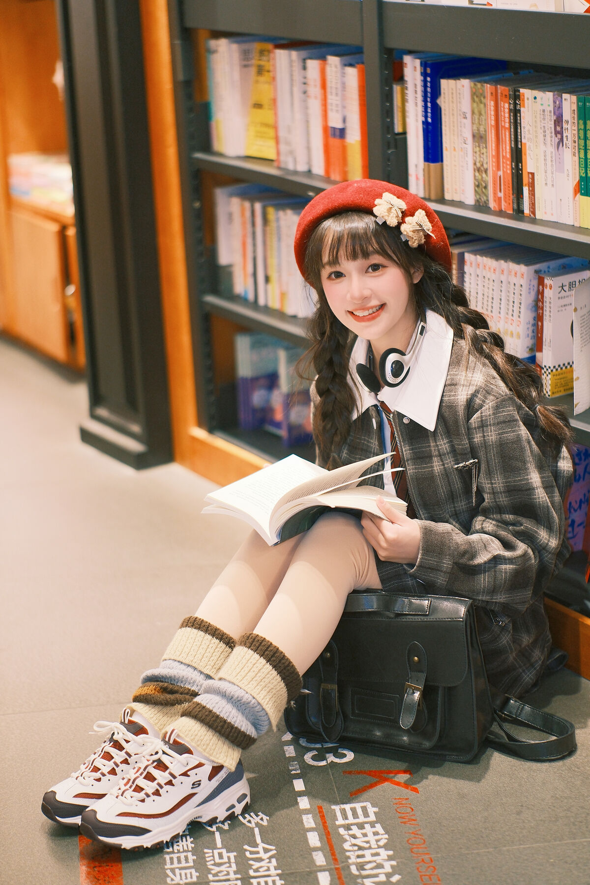 YiTuYu艺图语 Vol.9412 Xia Yu Xiao Nian