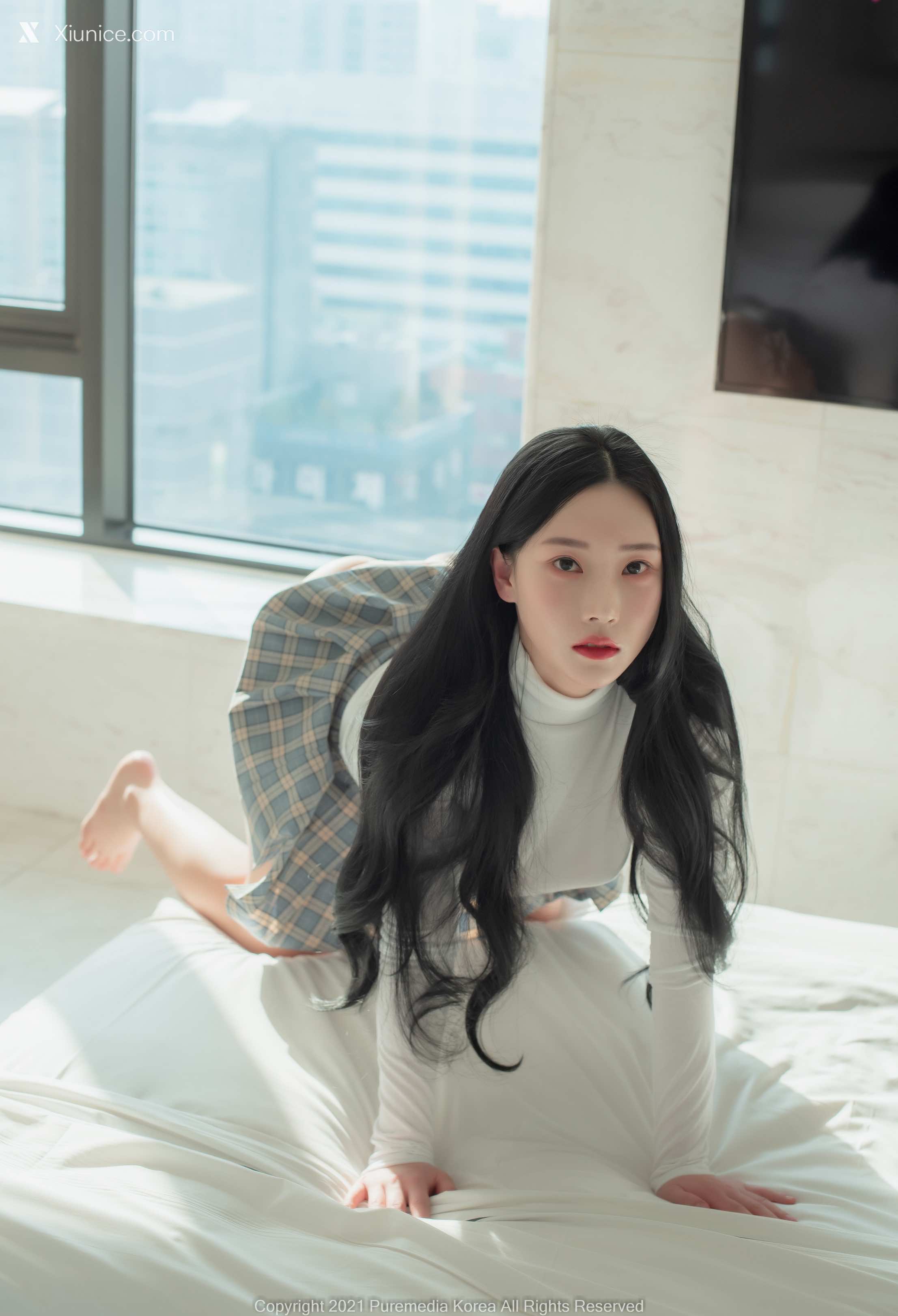Pure Media Vol.143 Riha (리하) 4K
