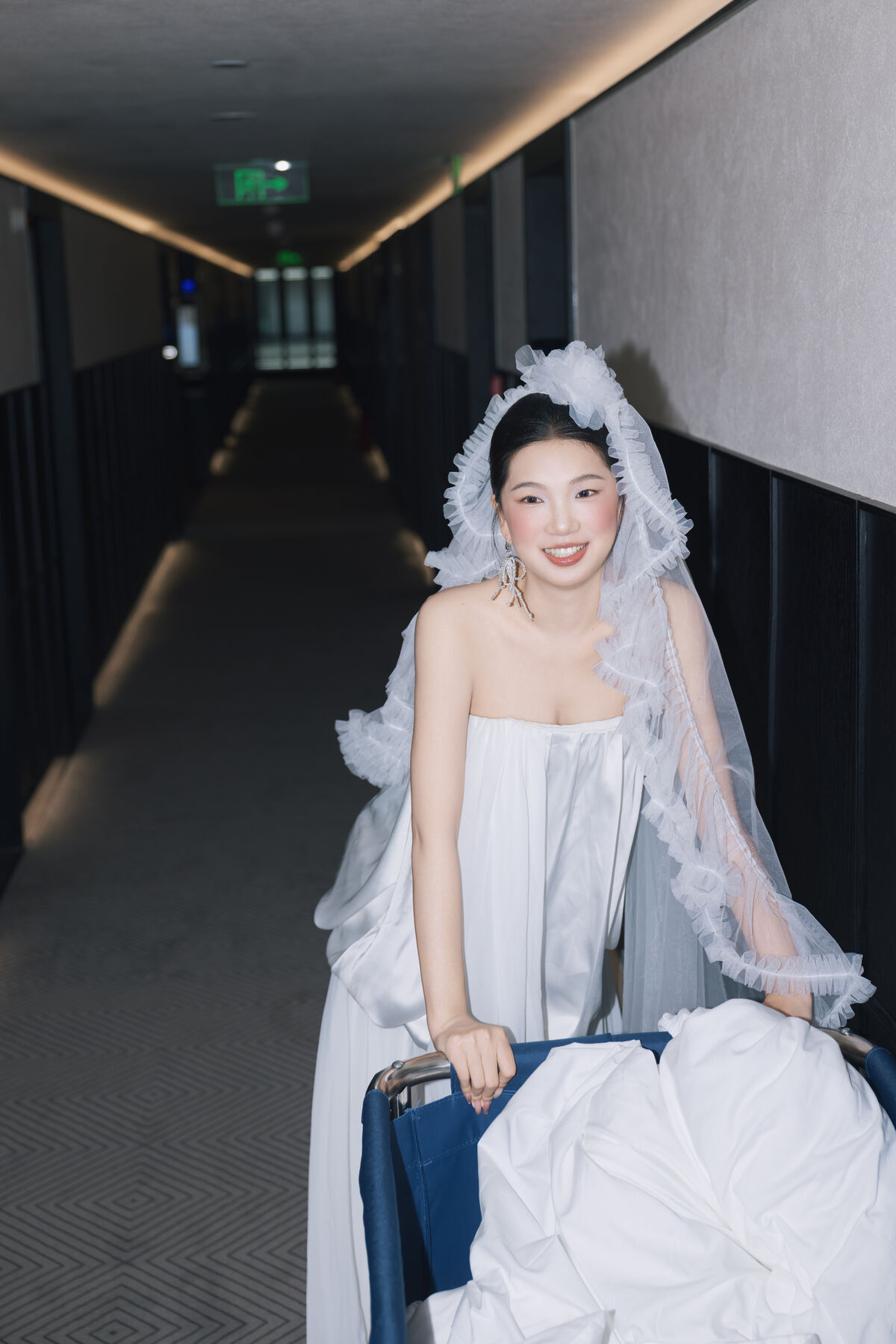 YiTuYu艺图语 Vol.10175 Yi Bei Yang Zhi