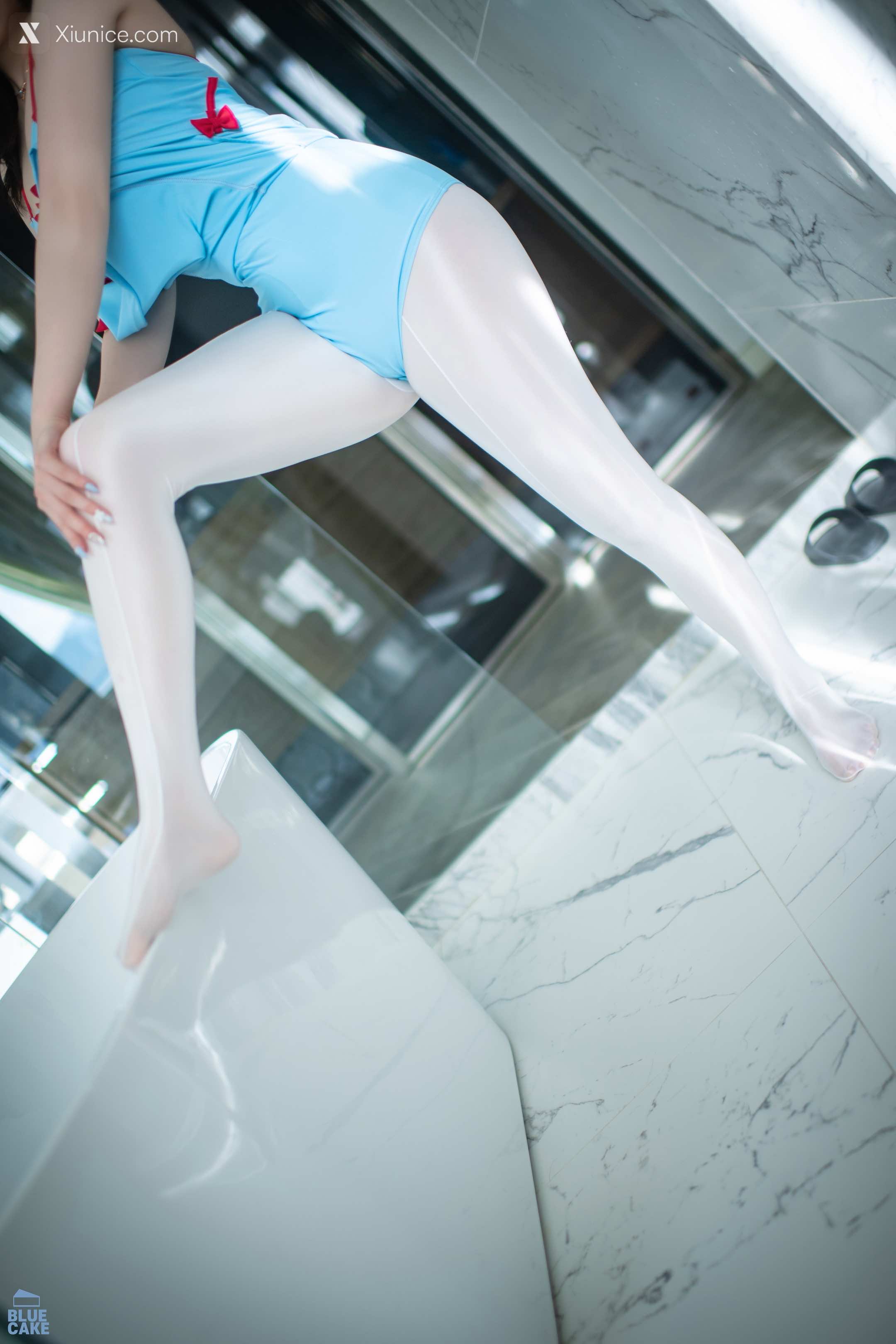 BLUECAKE Bambi (밤비) – Love Dive 4K