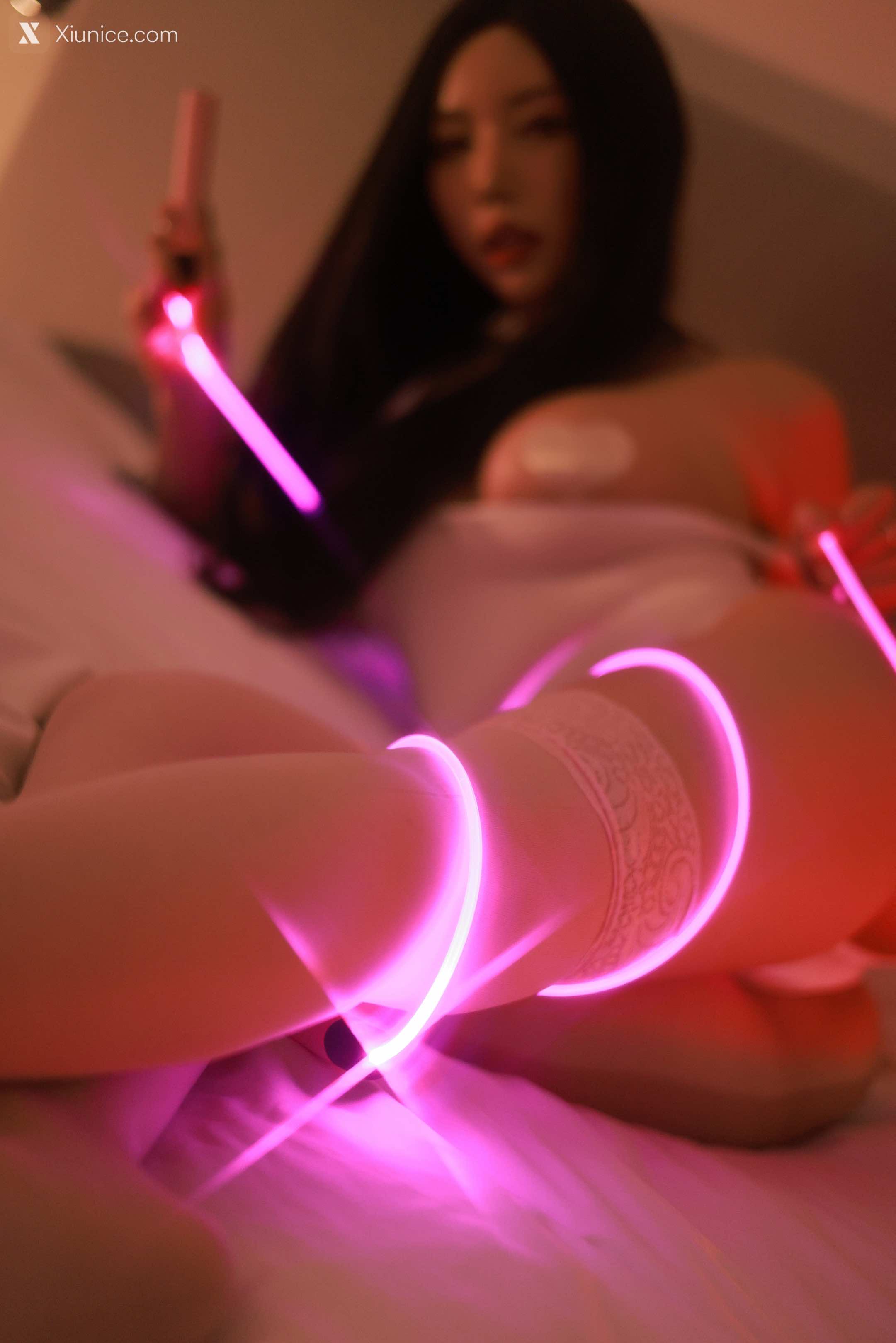 Dongeuran (동그란) – Jump Rope 4K