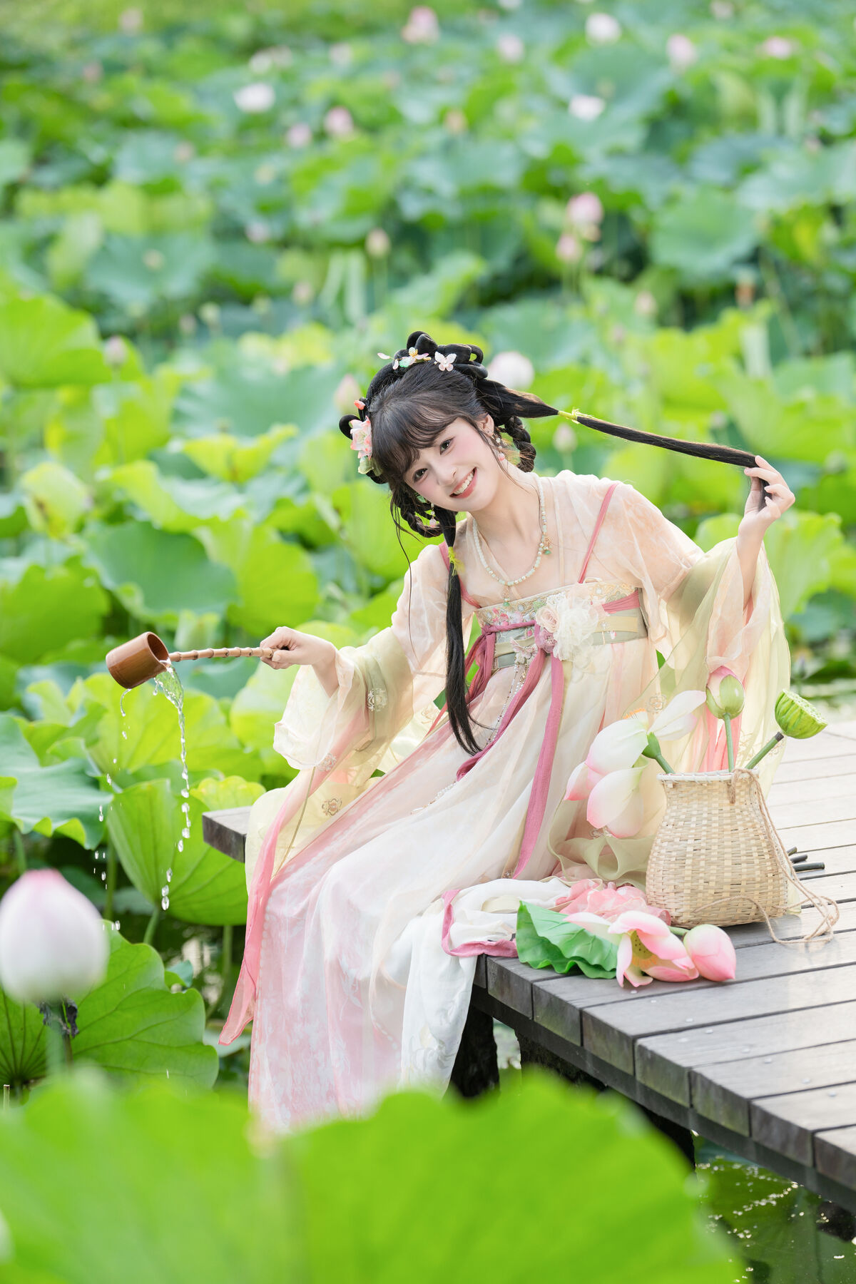 YiTuYu艺图语 Vol.10144 Xia Yu Xiao Nian