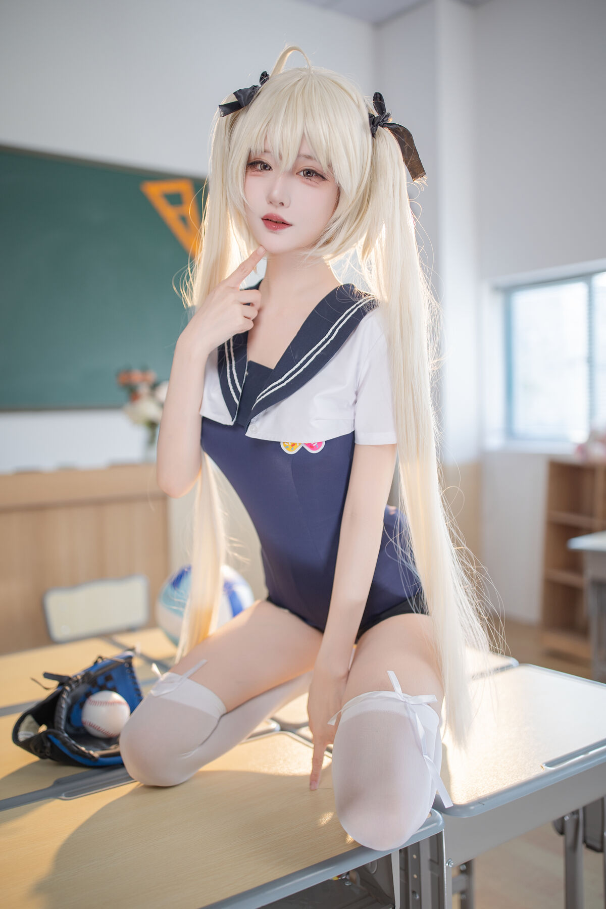 YiTuYu艺图语 Vol.10127 Meng Cheng Cheng