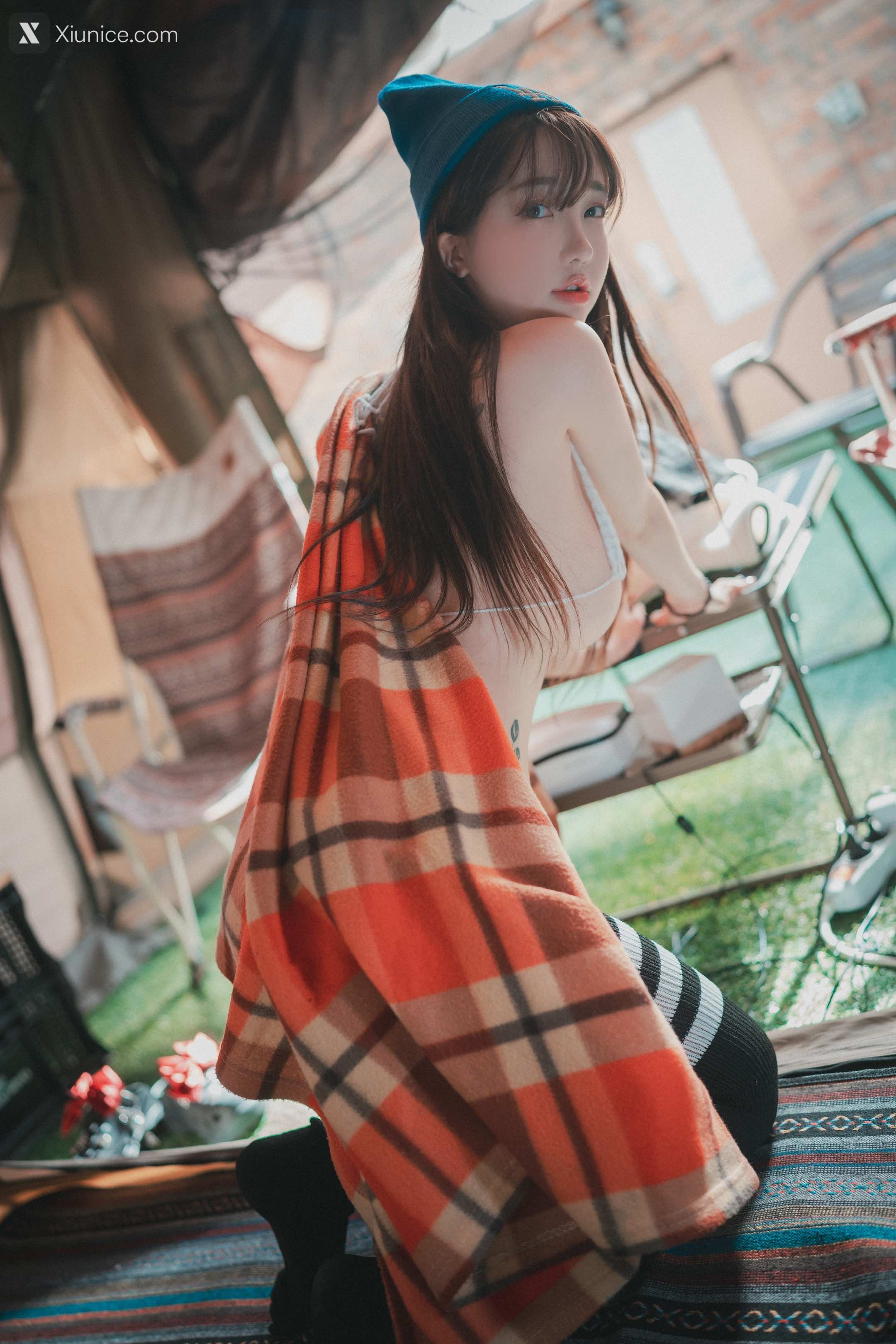 DJAWA Photo – Son Ye-Eun (손예은) – Romantic Winter Glamping 4K