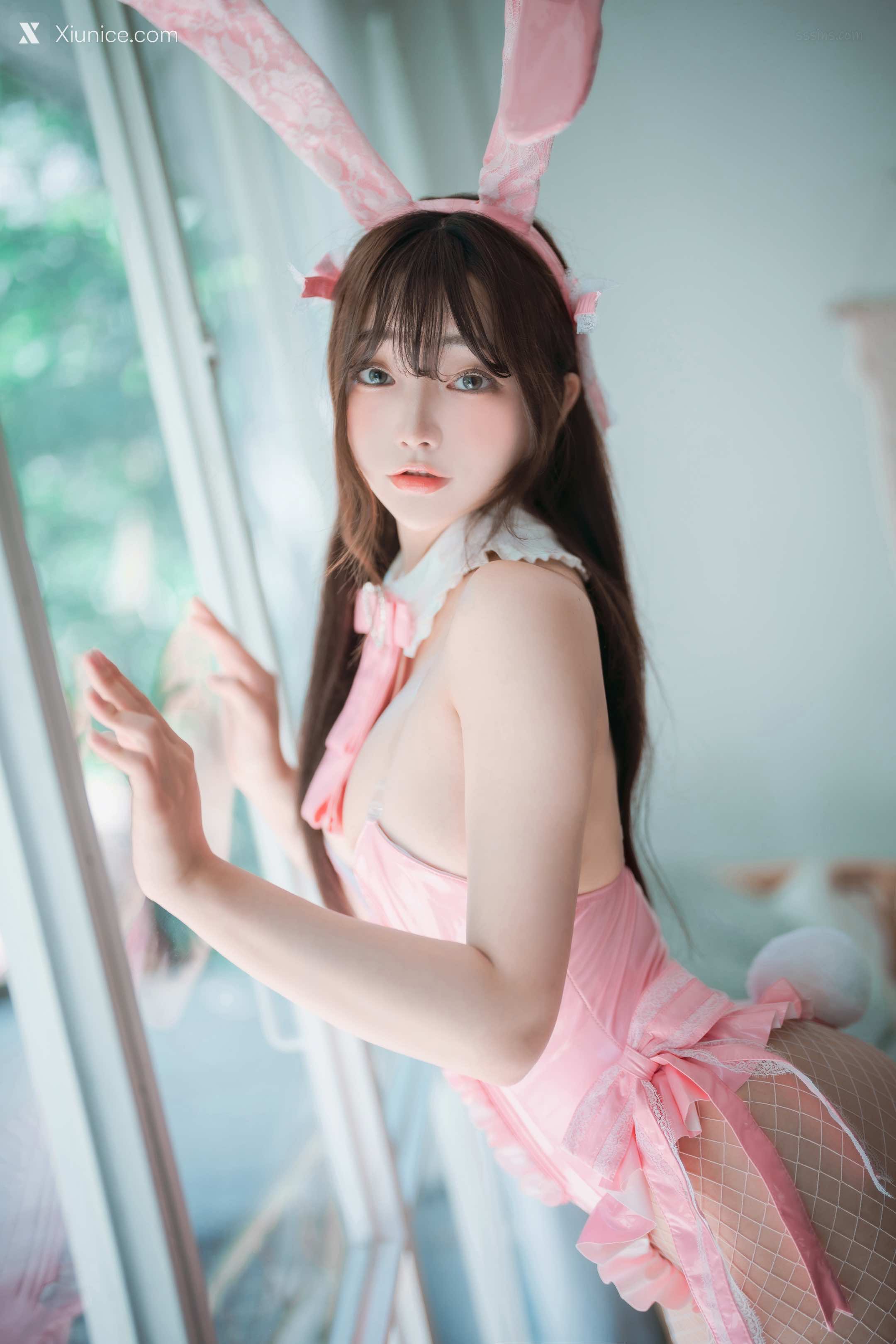 DJAWA Photo – Newbom – The Year of the Pink Bunny (+S.Ver) 4K