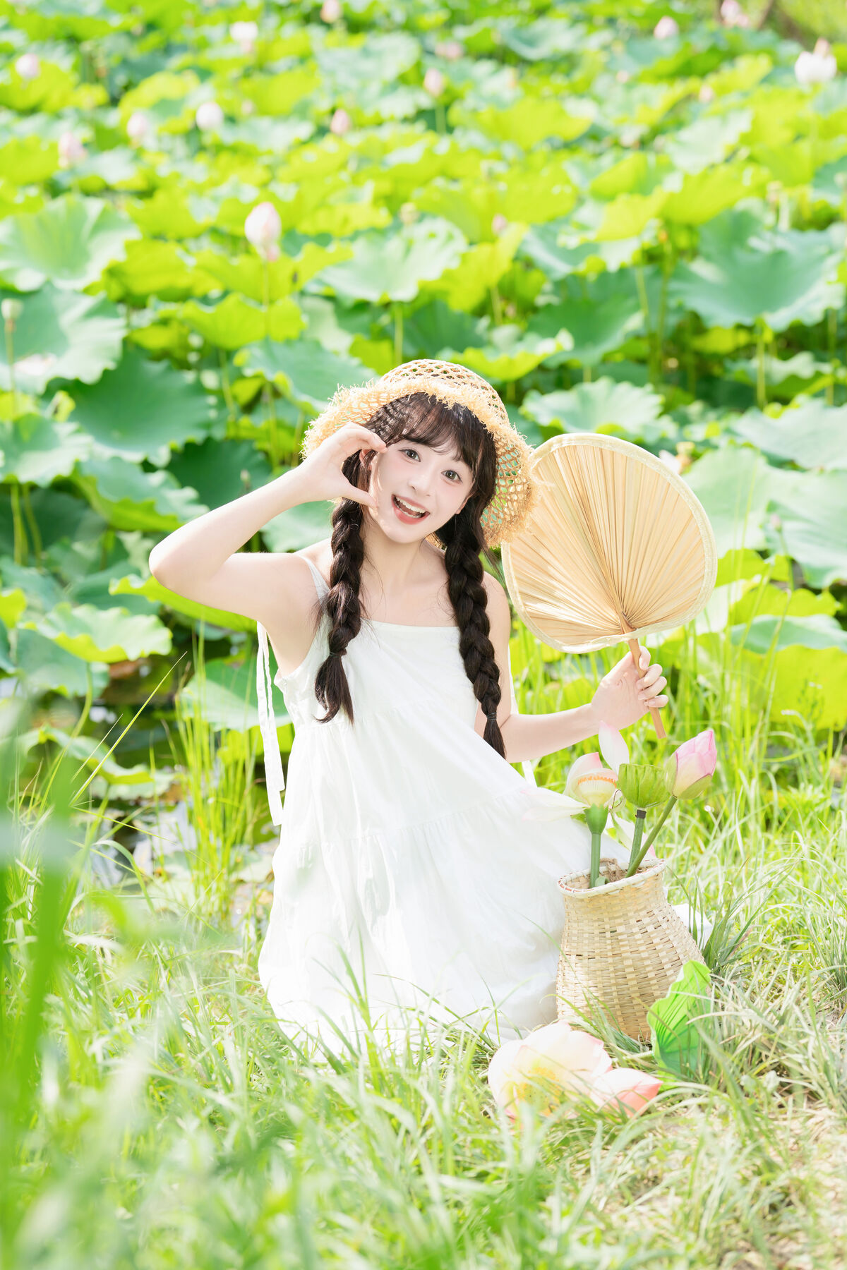 YiTuYu艺图语 Vol.10233 Xia Yu Xiao Nian