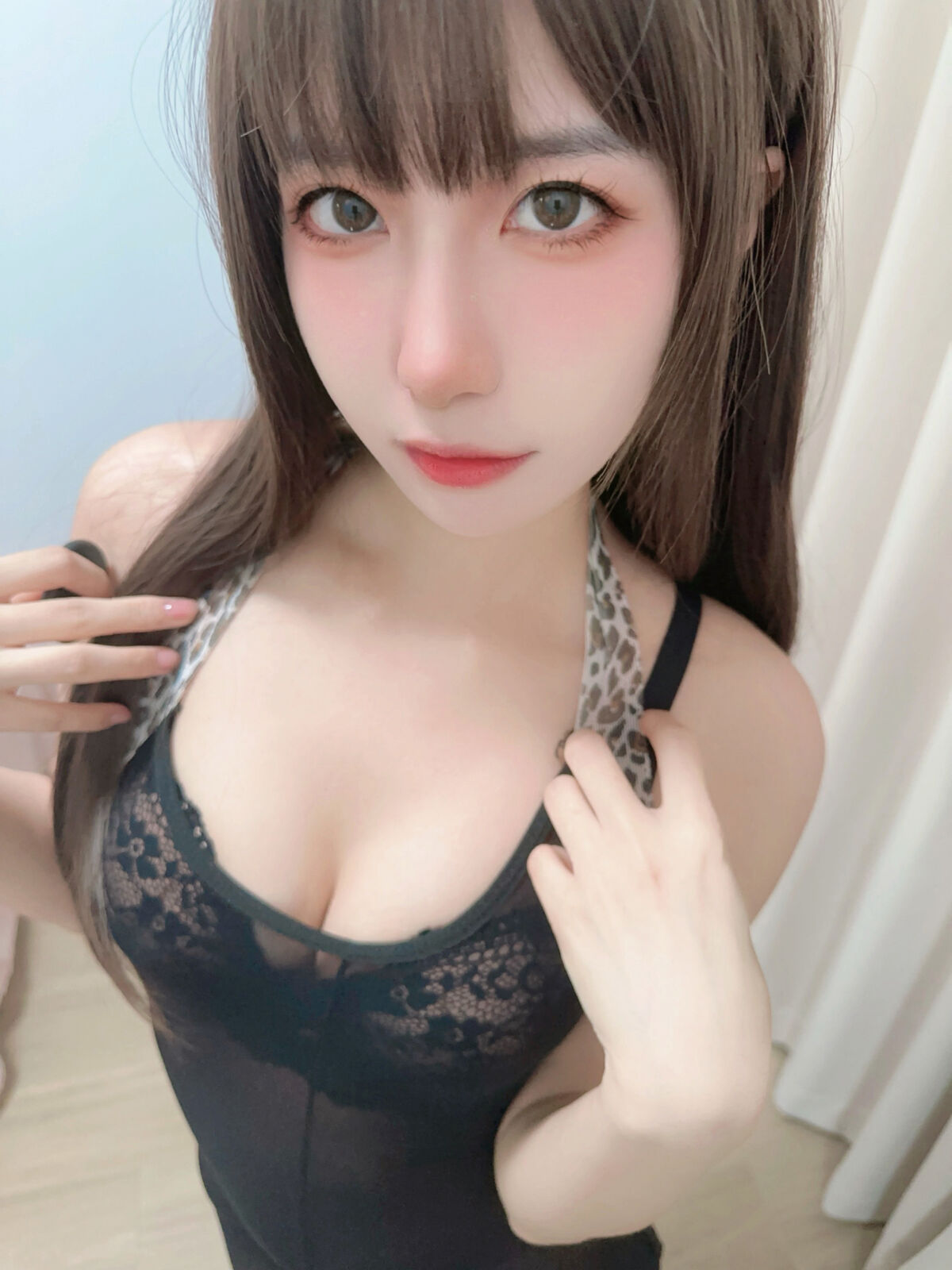 Coser@布丁大法 Pudding Dafa - 黑丝一线天