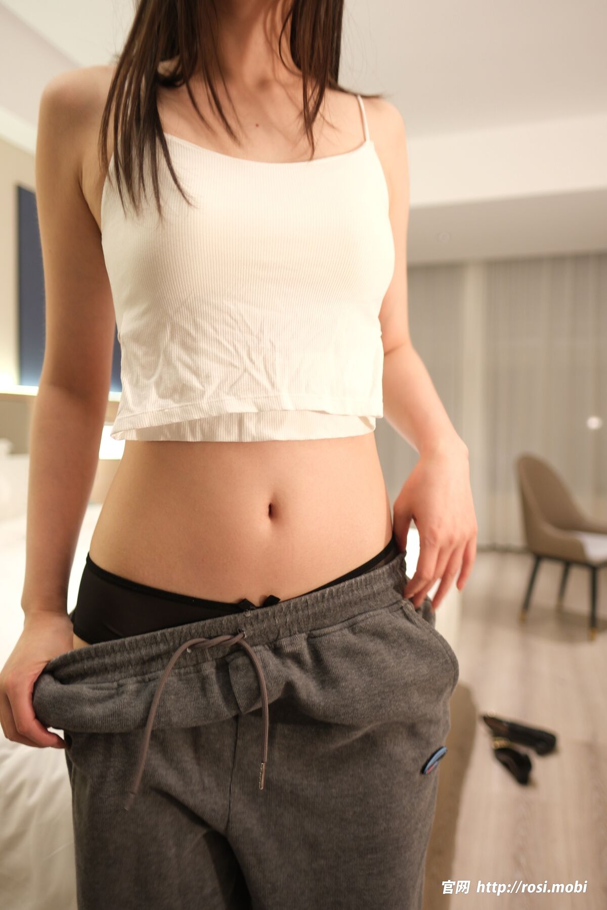 ROSI写真 2025.05.14 No.4909 Part01