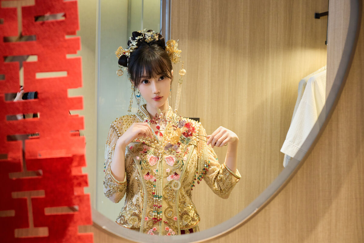 内购无水印 Yue Er Yue Er 玥儿玥er - 秀人网模特 性感秀禾服