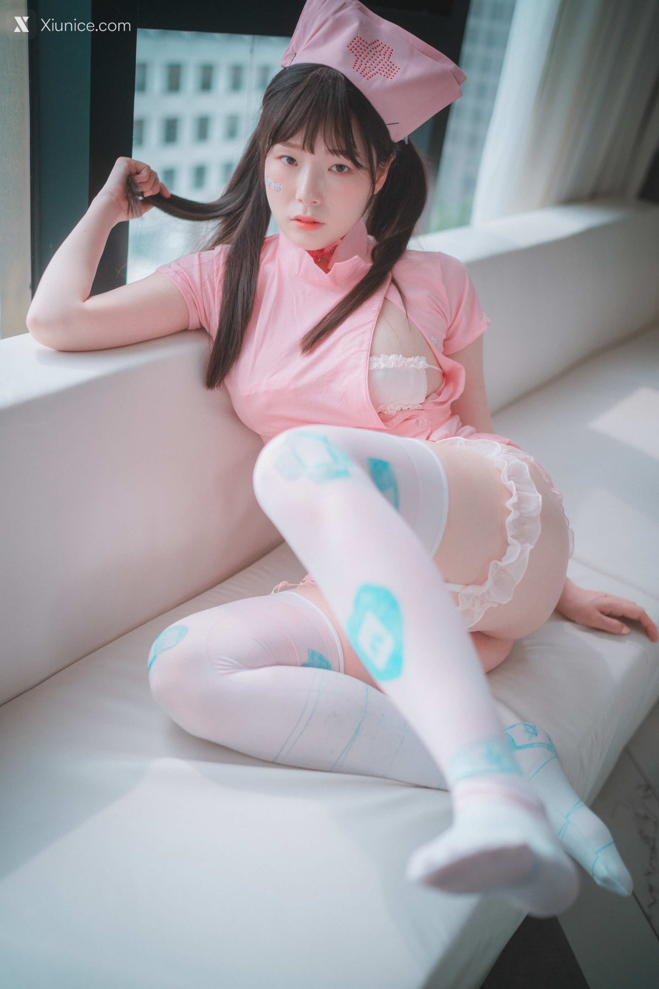 DJAWA Photo – Pia (피아) – Nursing Overtime 4K