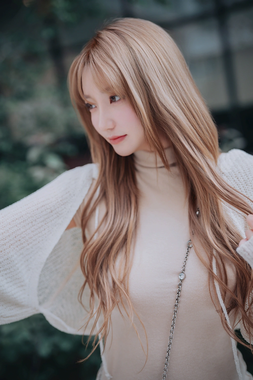 Son Yeeun 손예은, DJAWA 「Happy Solo Birthday」 Set.01