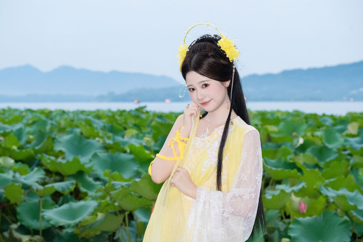 YiTuYu艺图语 Vol.10227 Shu Shu Jiang