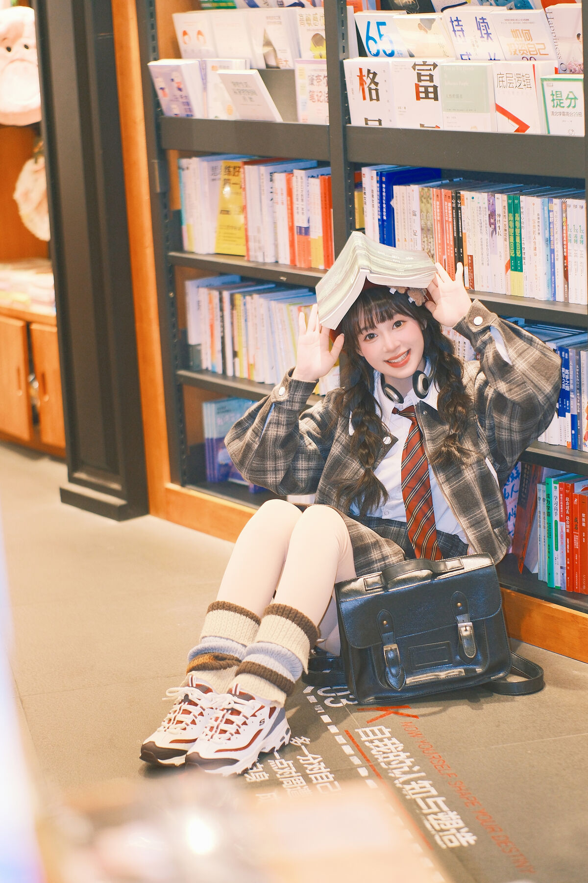 YiTuYu艺图语 Vol.9412 Xia Yu Xiao Nian