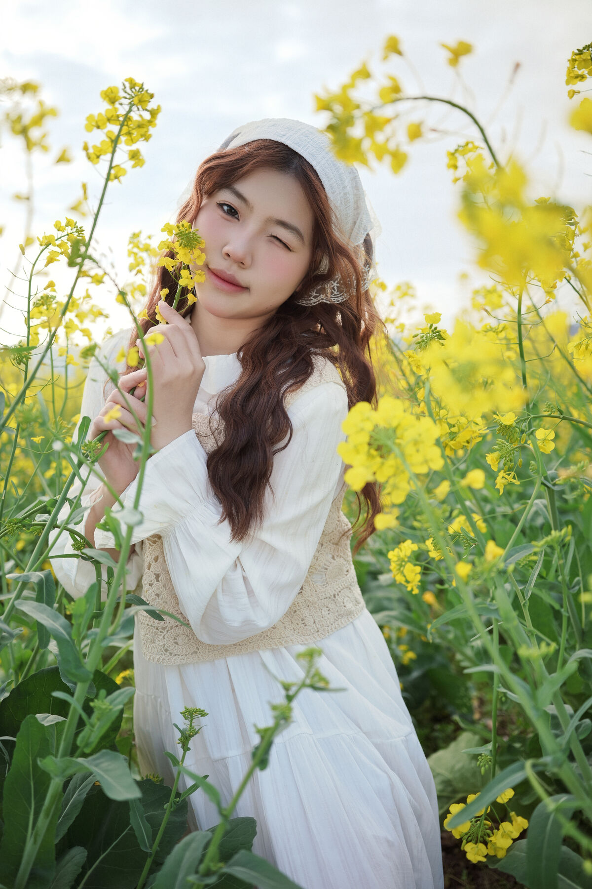 YiTuYu艺图语 Vol.10084 Jing Jing Yi