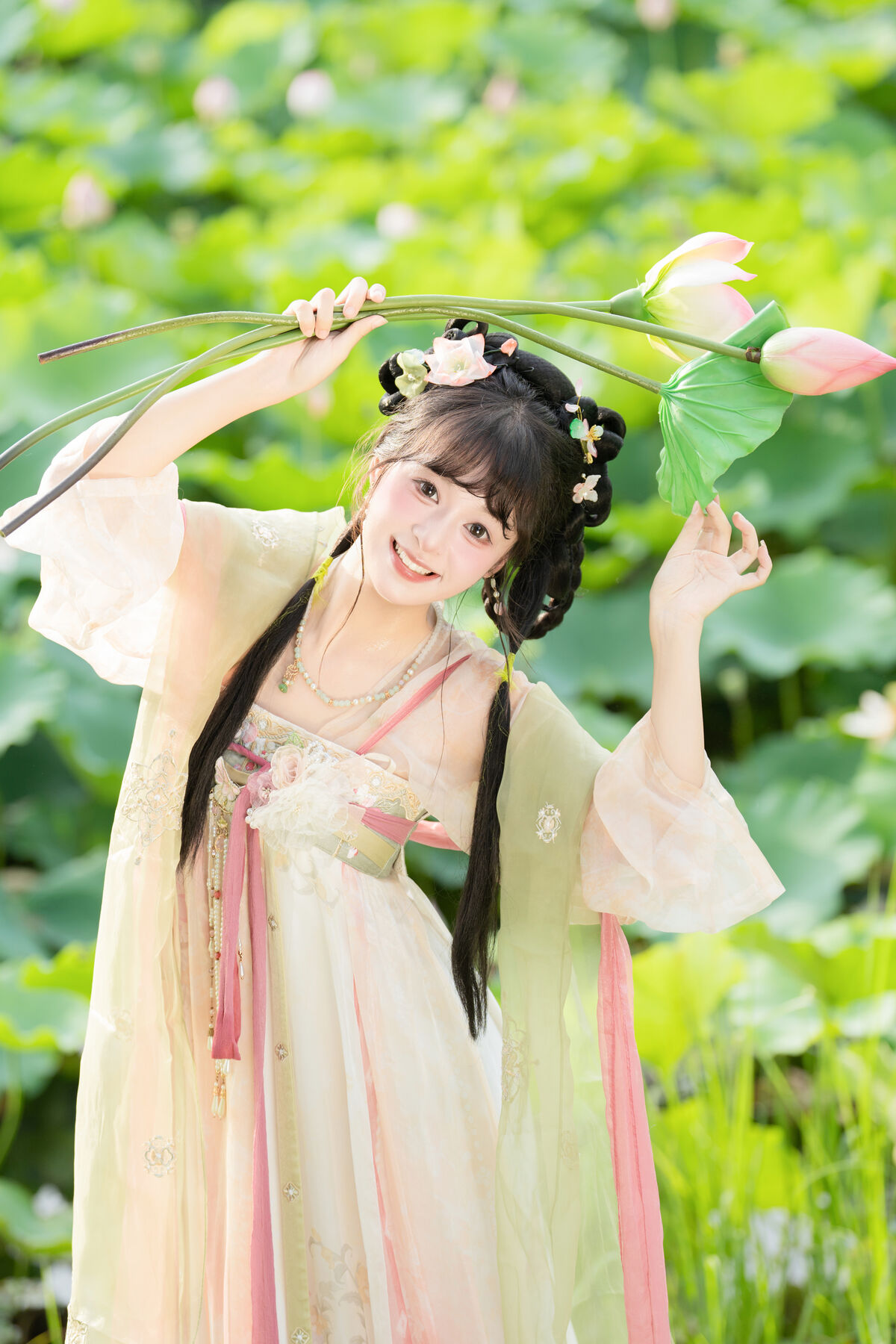 YiTuYu艺图语 Vol.10144 Xia Yu Xiao Nian