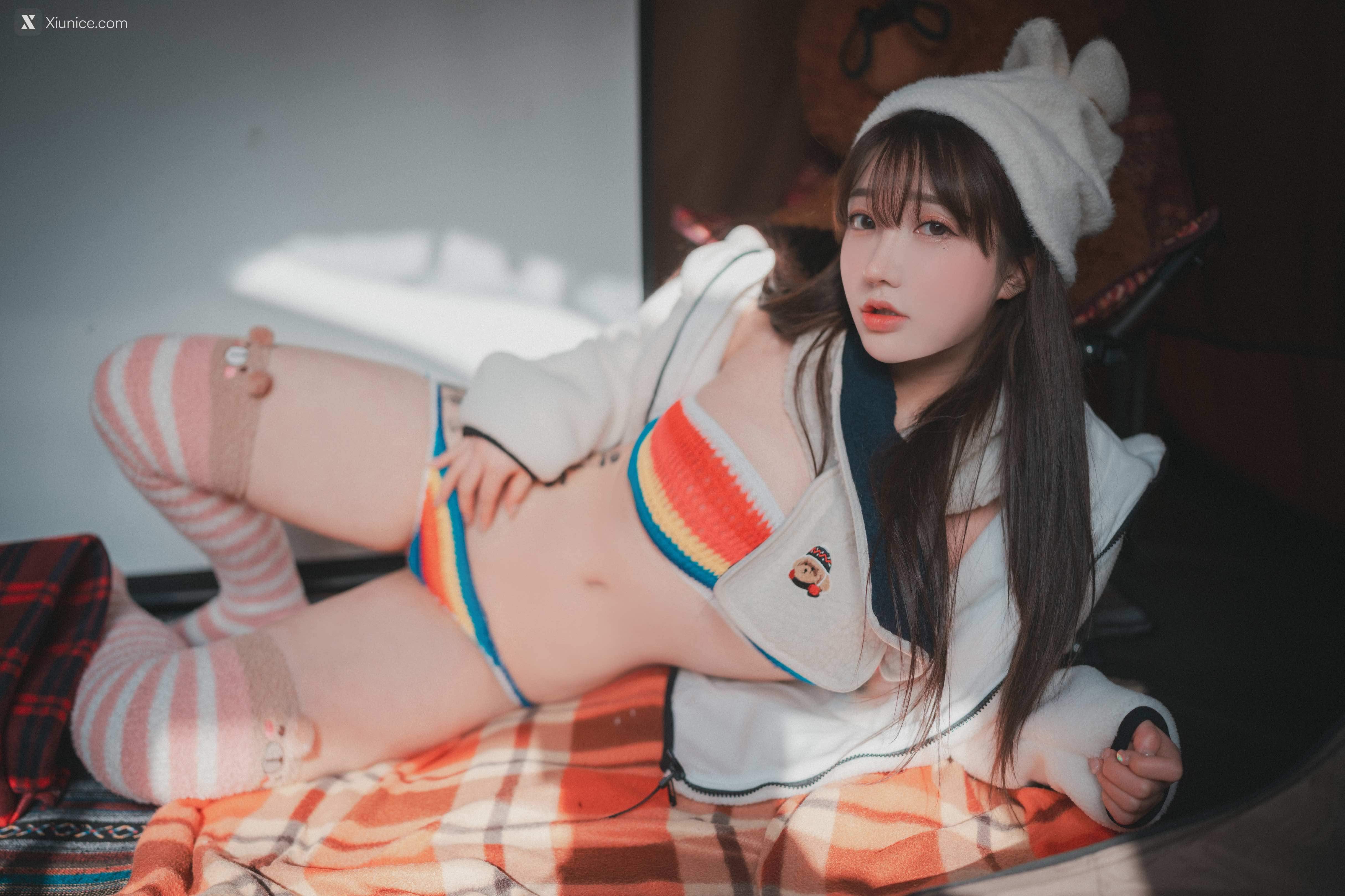 DJAWA Photo – Son Ye-Eun (손예은) – Romantic Winter Glamping 4K