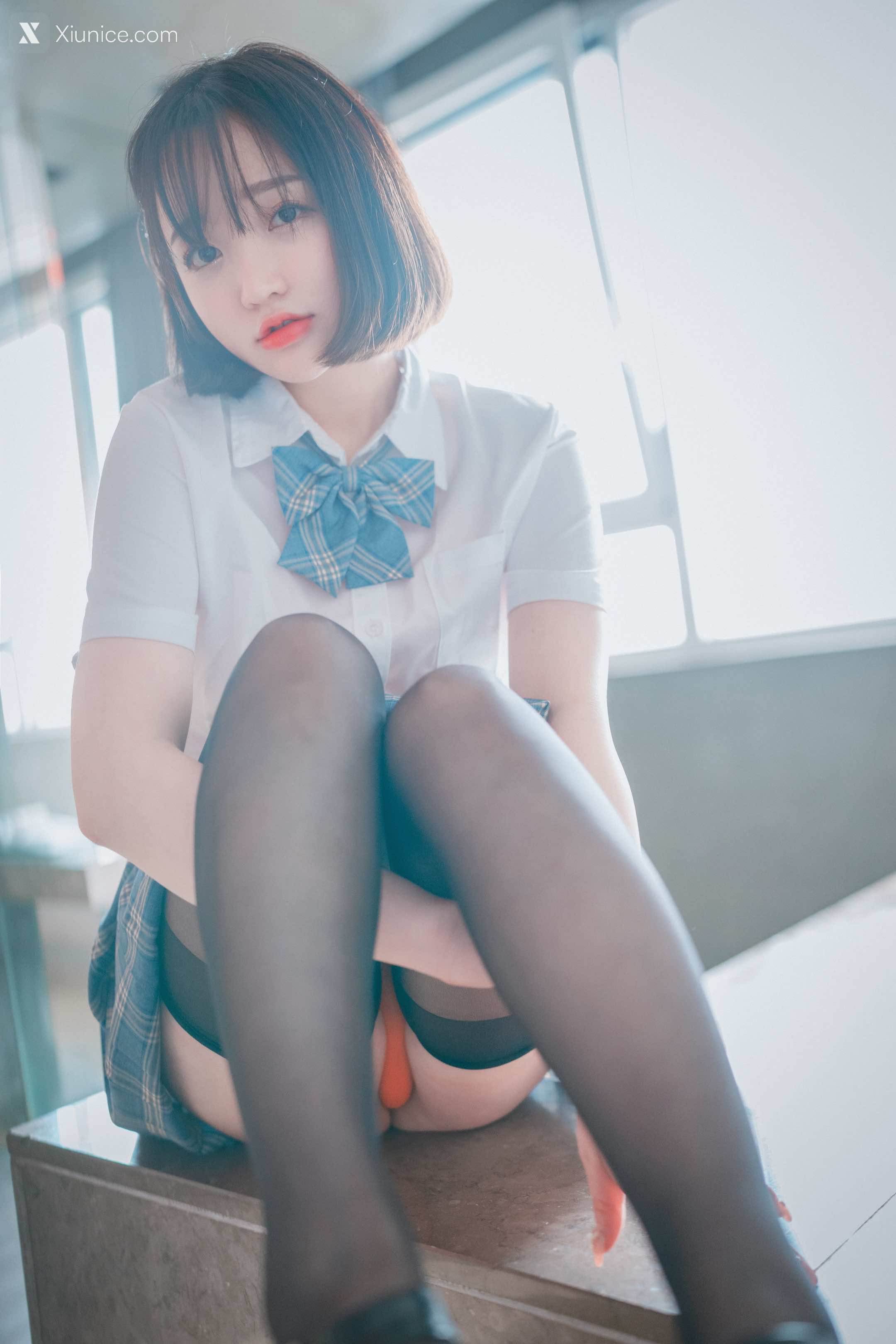 DJAWA Photo – Son Ye-Eun (손예은) – “Swimming Lessons #6” 4K