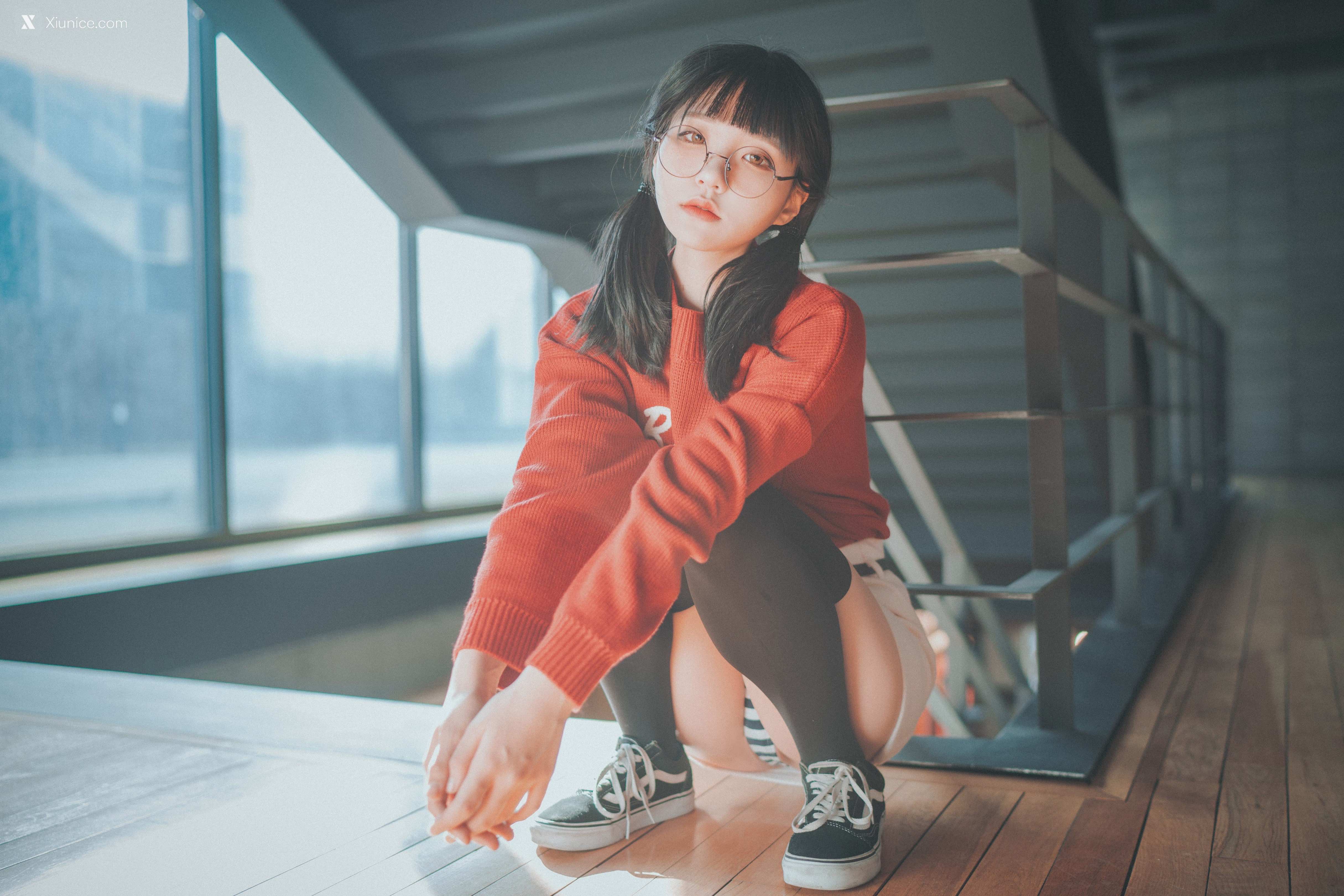 DJAWA Photo – Jeong Jenny (정제니) – Brooklyn Girl 4K