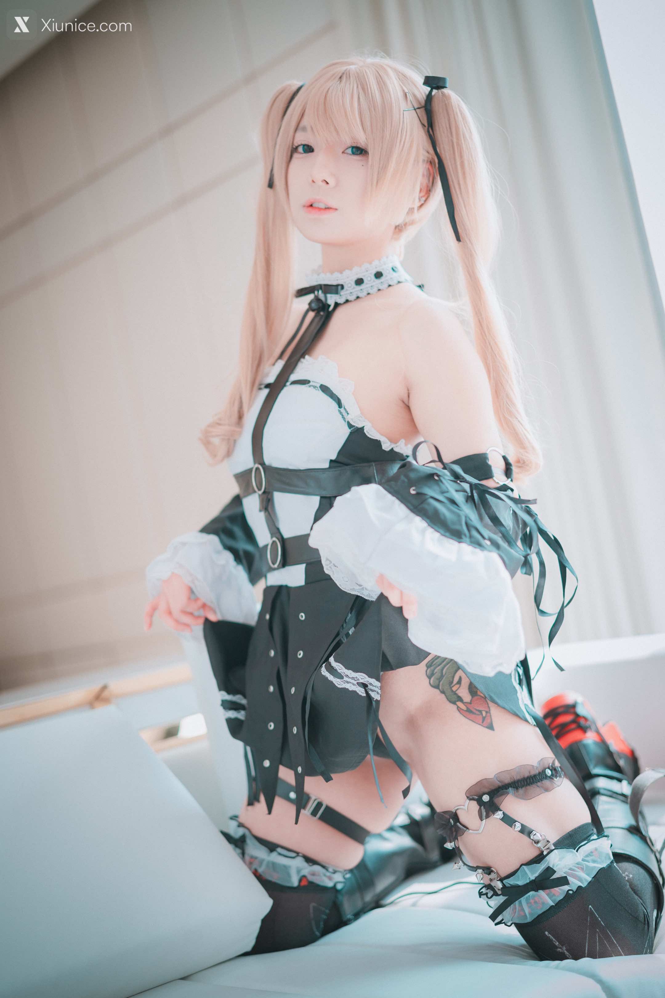 DJAWA Photo – Maruemon (마루에몽) – Blooming Blood Rose (DoA) 4K