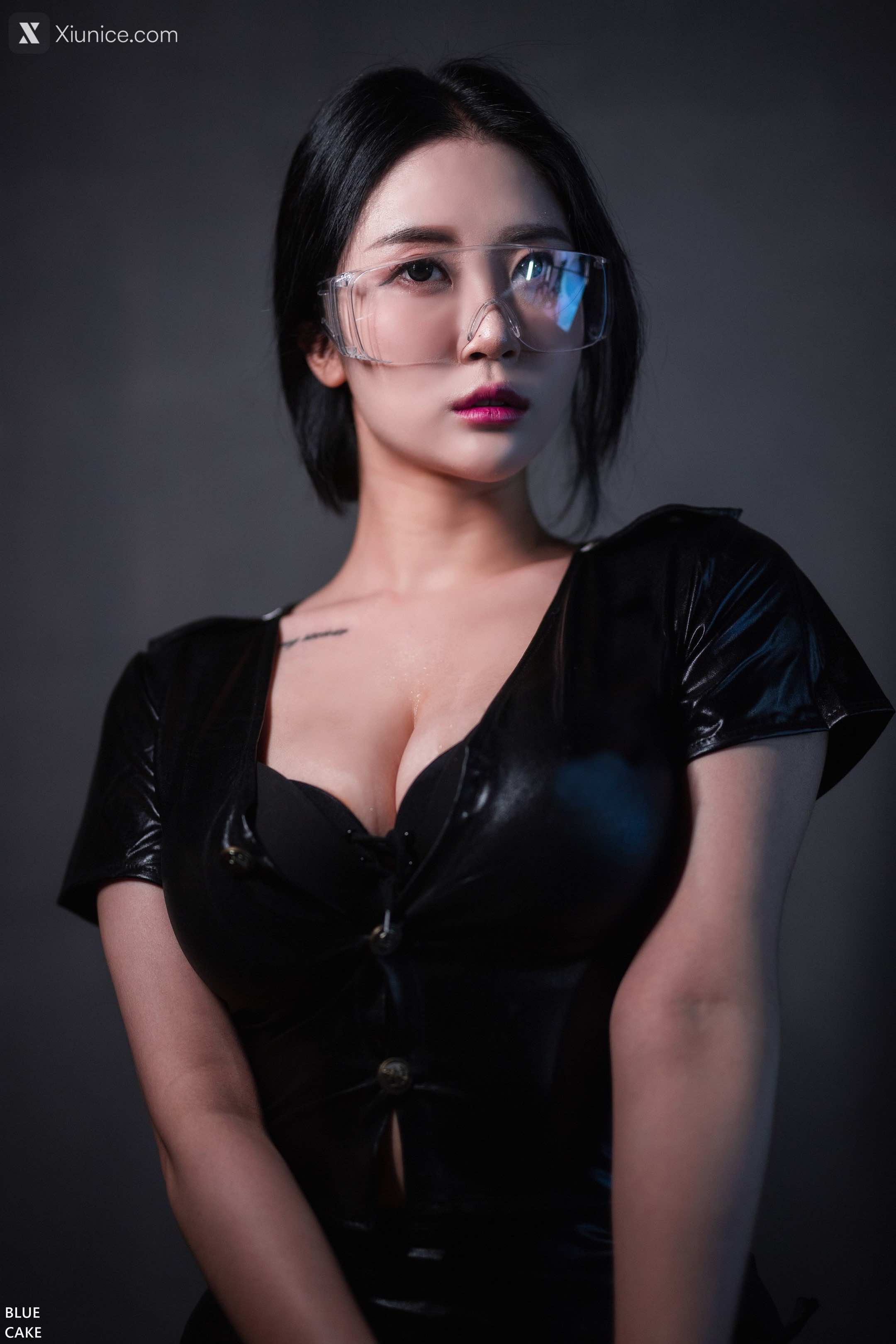 BLUECAKE Bomi (보미) – Siren 4K