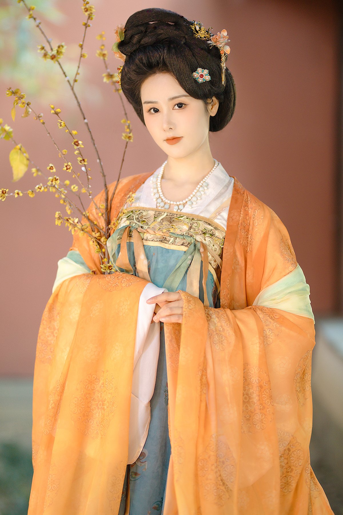 YiTuYu艺图语 Vol.10090 Ren Jian Yue-Su Chen