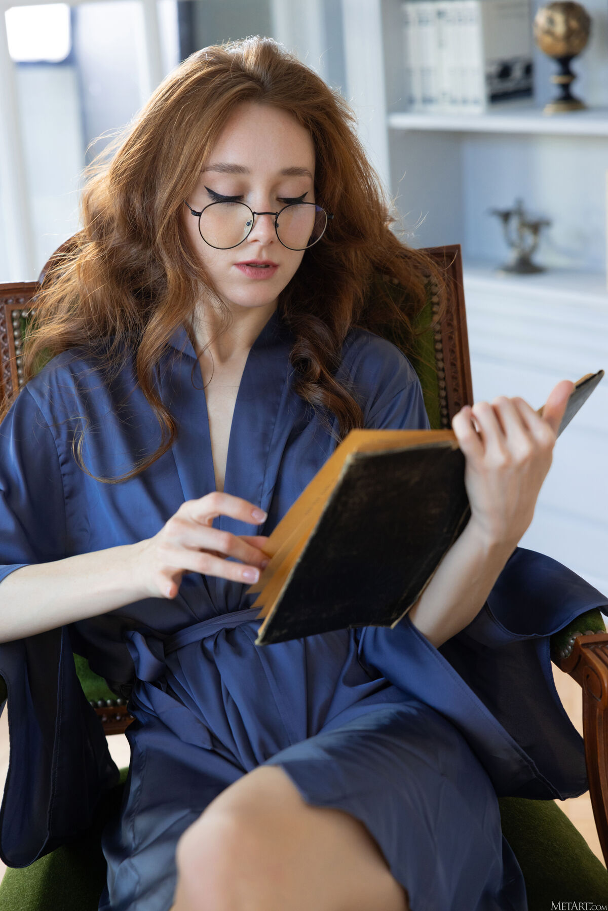 MetArt Alice Mido - Page Turner Part01