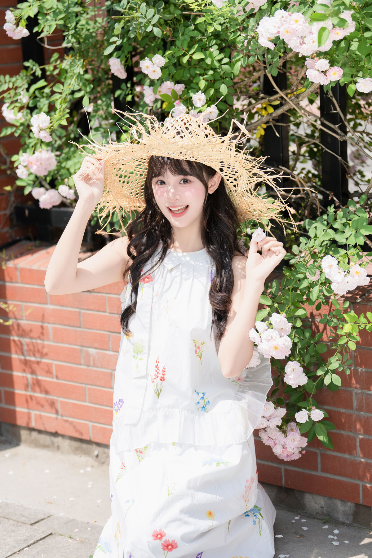 YiTuYu艺图语 Vol.10121 Xia Yu Xiao Nian