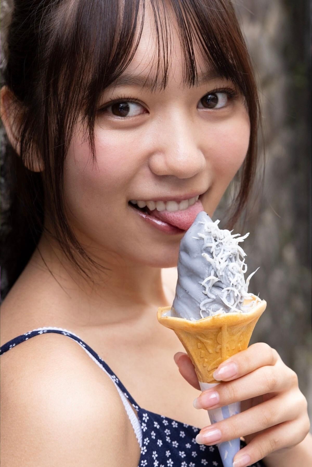 Kawamichi Sara 川道さら - グラビア界のビッグウェーブ SPAデジタル写真集