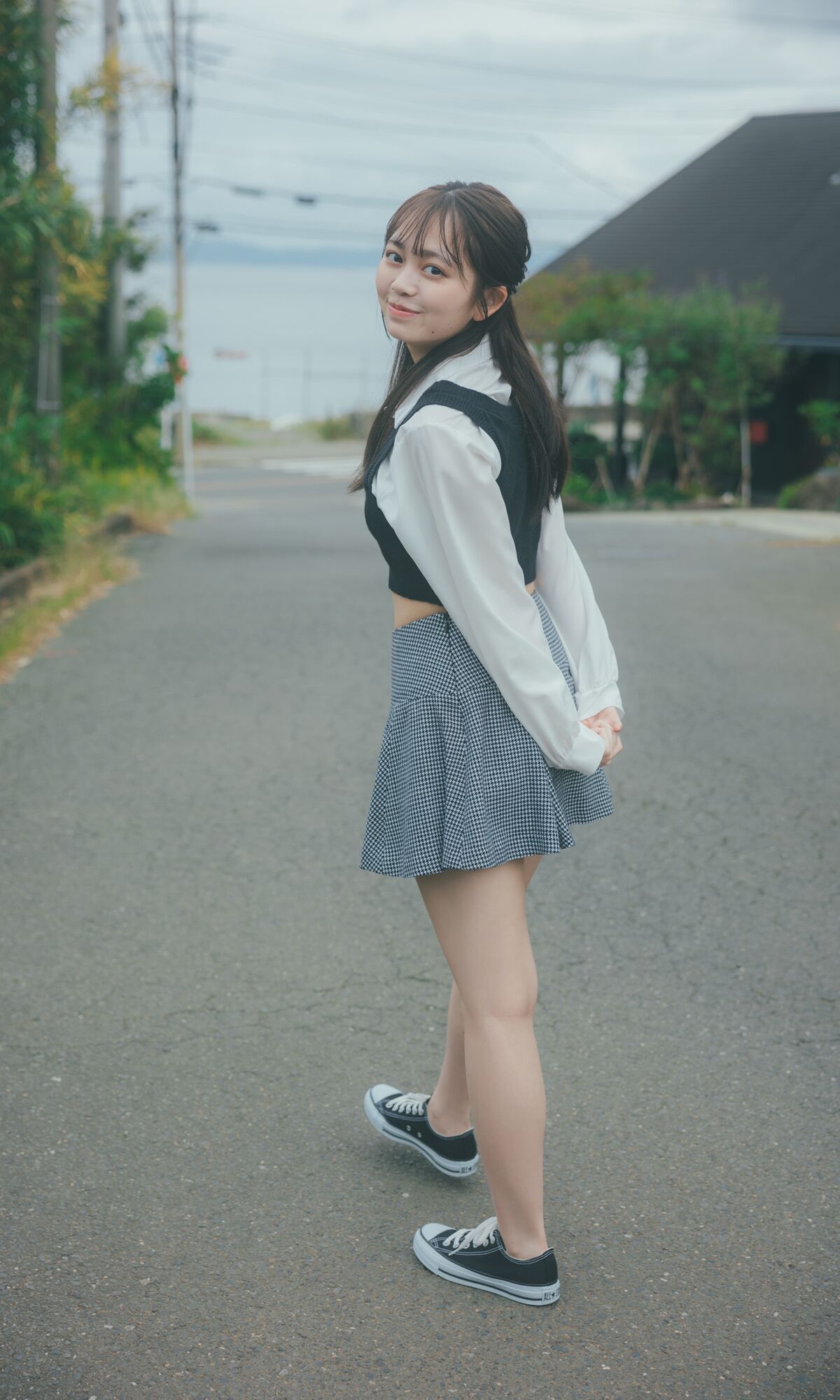 Mai Horai 蓬莱舞 - 写真集 See eye to eye 週プレ PHOTO BOOK