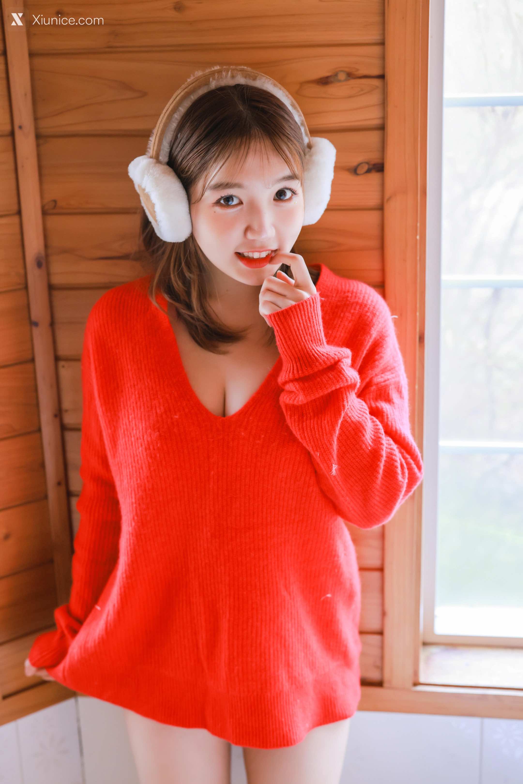 SweetBox – YOONVELY – SWTB Vol.26 – Santa Girl 4K