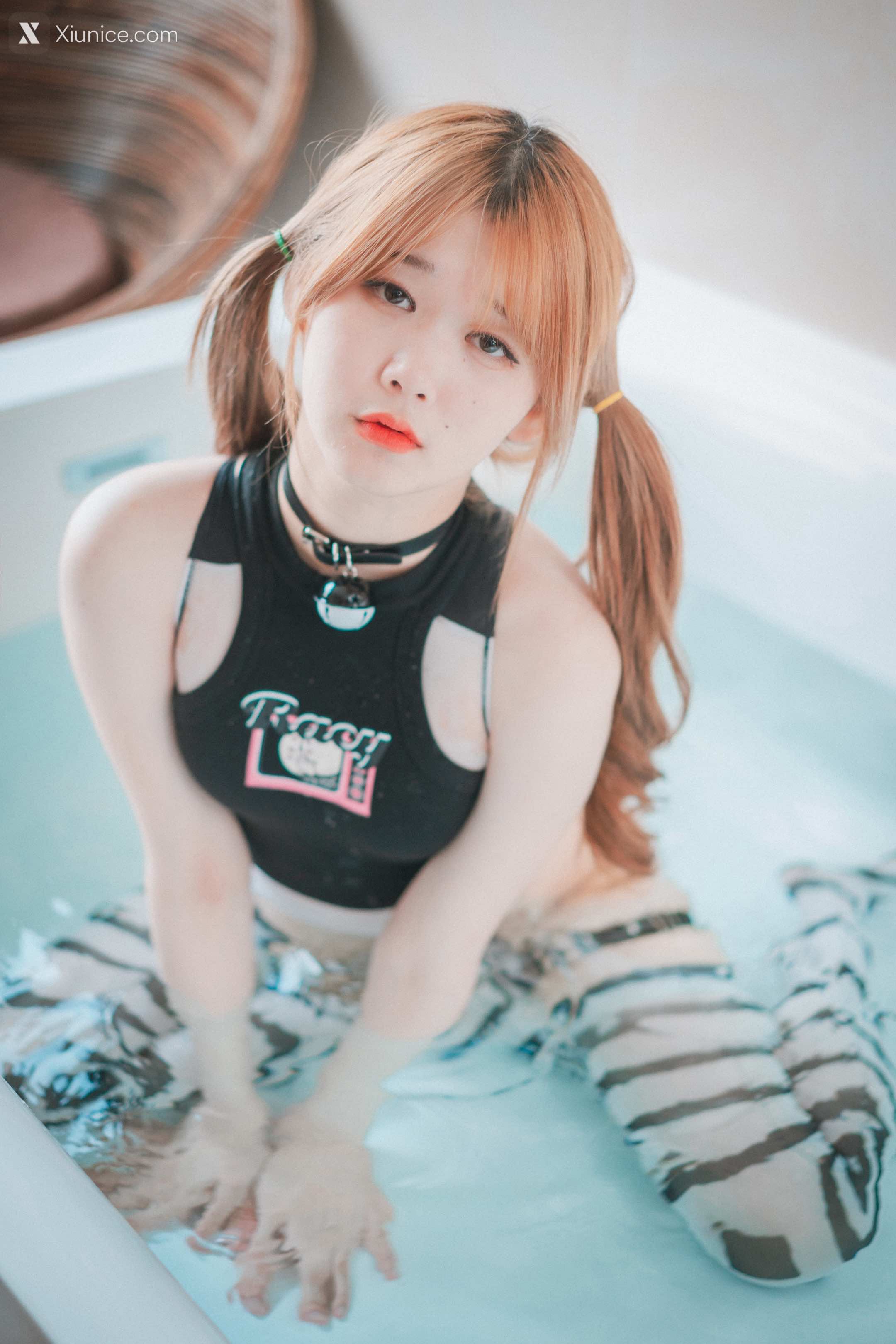 DJAWA Photo – Zia (지아) – Swimming Lessons #2 4K
