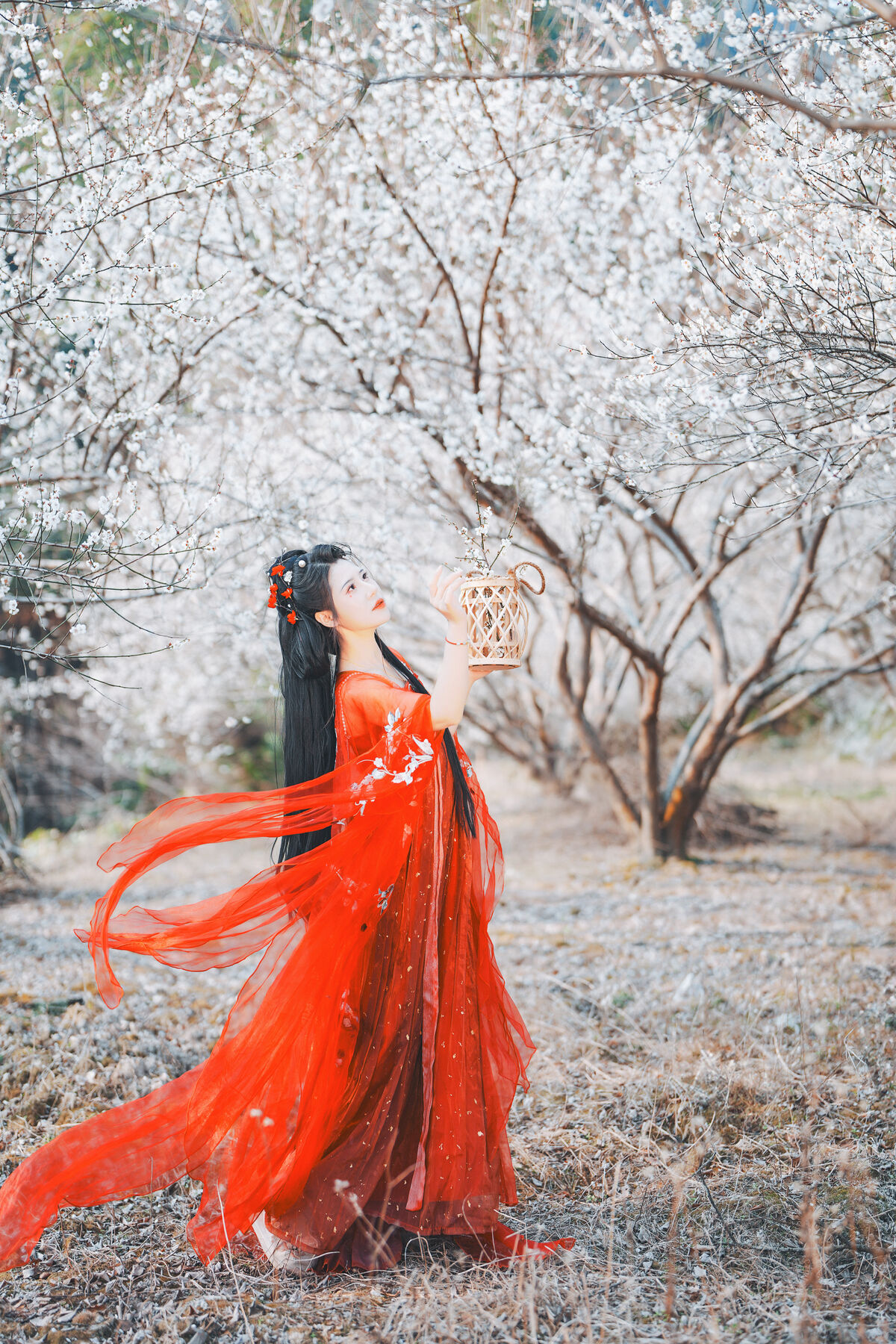 YiTuYu艺图语 Vol.10210 Qian Yue Mei You Yue