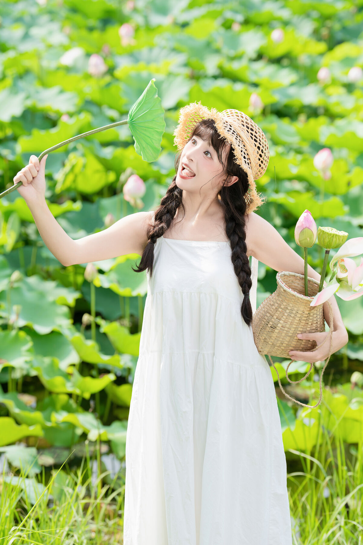 YiTuYu艺图语 Vol.10233 Xia Yu Xiao Nian