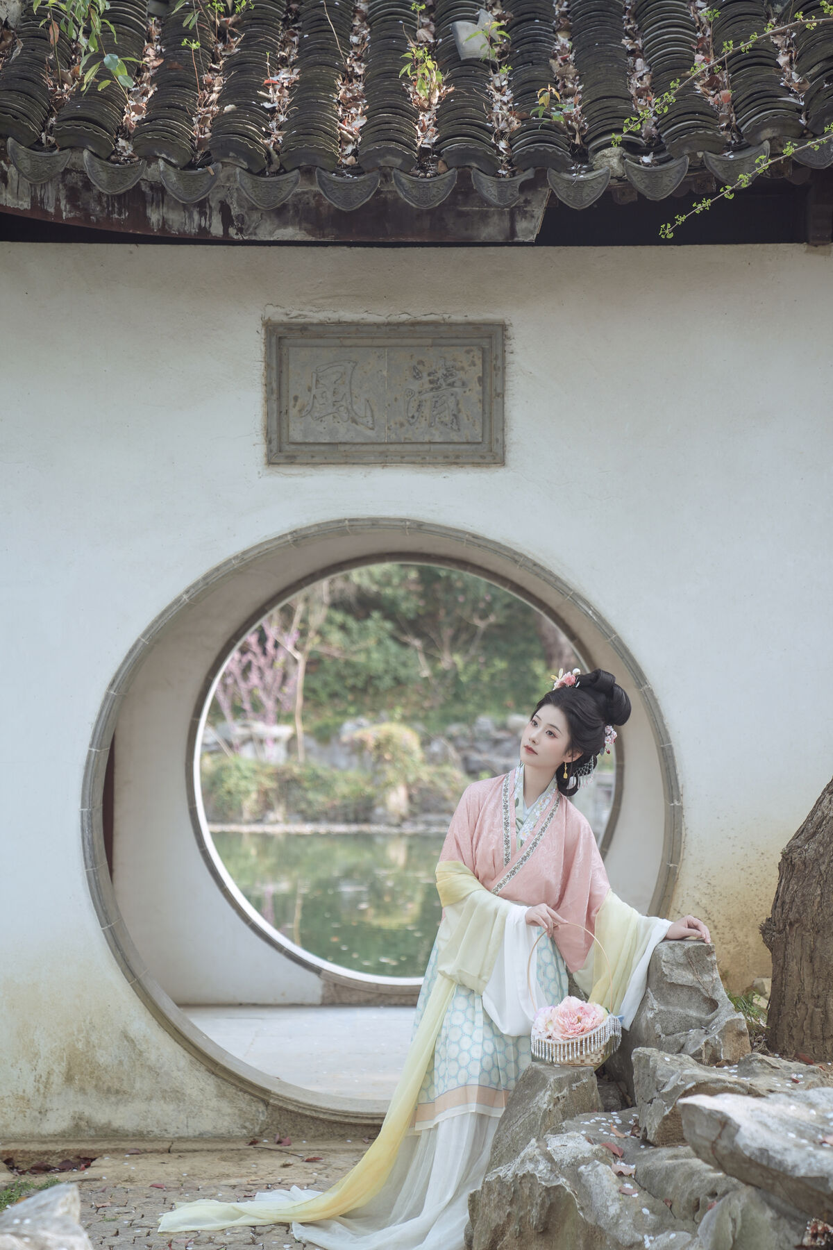 YiTuYu艺图语 Vol.10229 Jiang Zhu