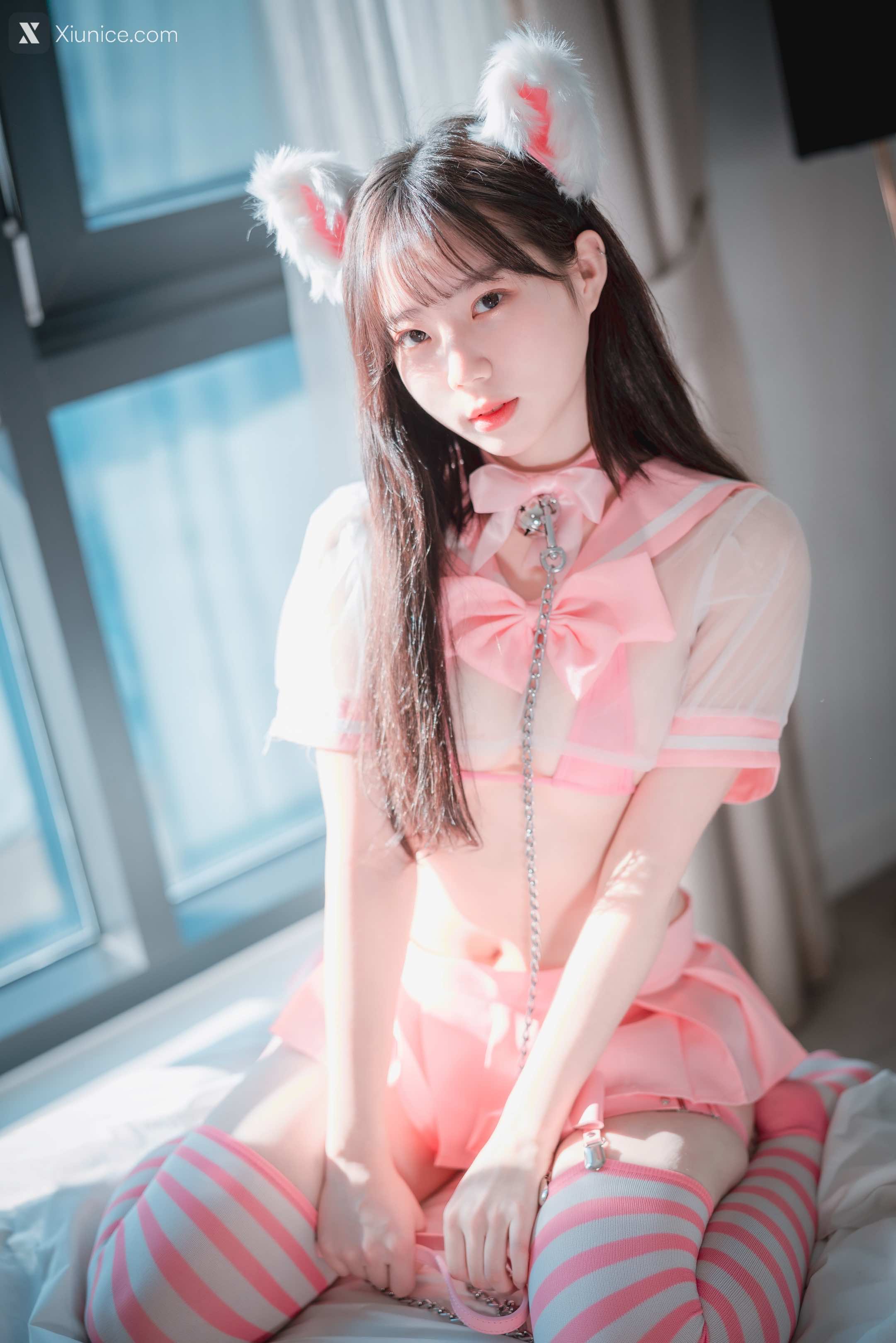 DJAWA Photo – Myu_a_ (뮤아) – Catgirl in Pink 4K