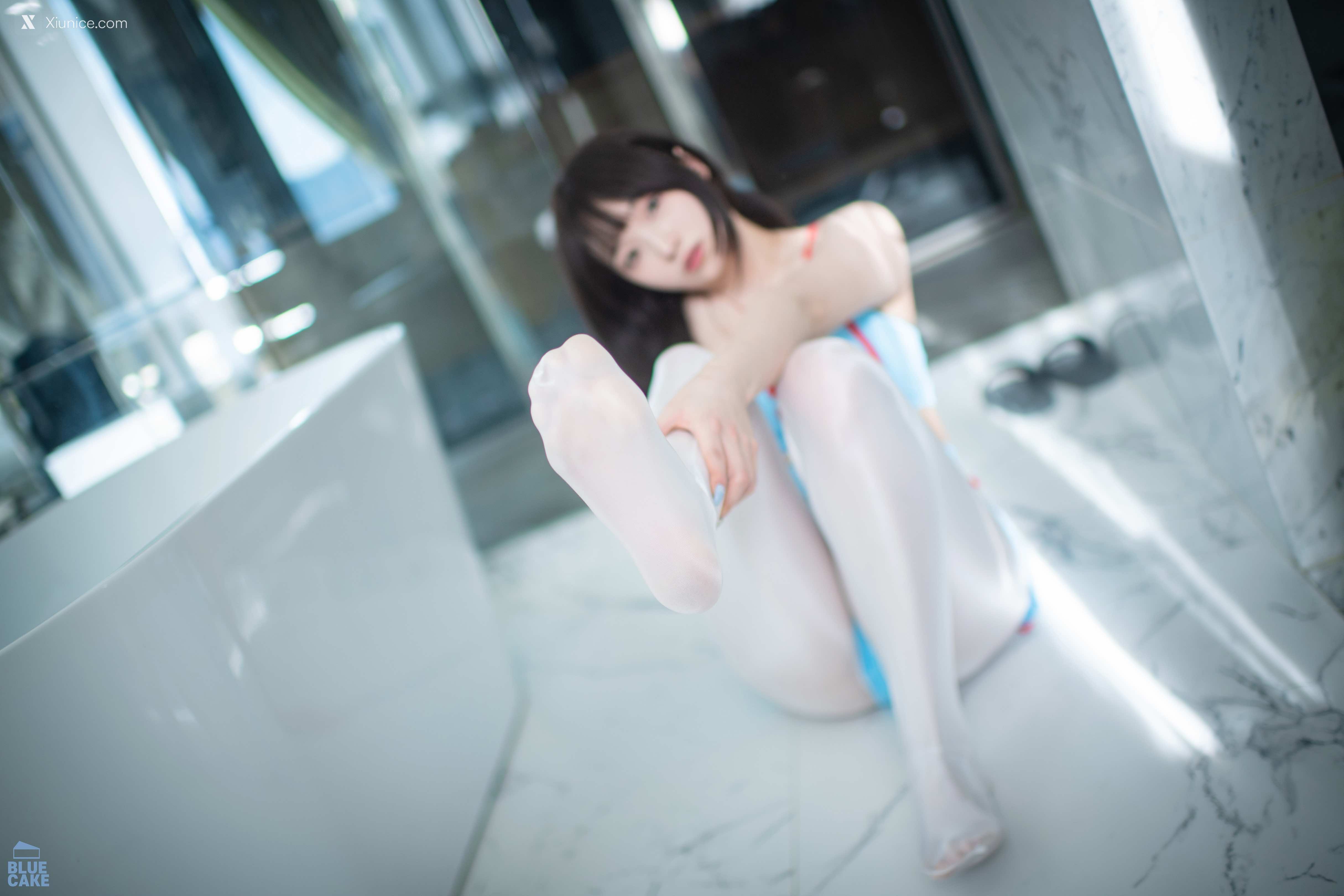 BLUECAKE Bambi (밤비) – Love Dive 4K