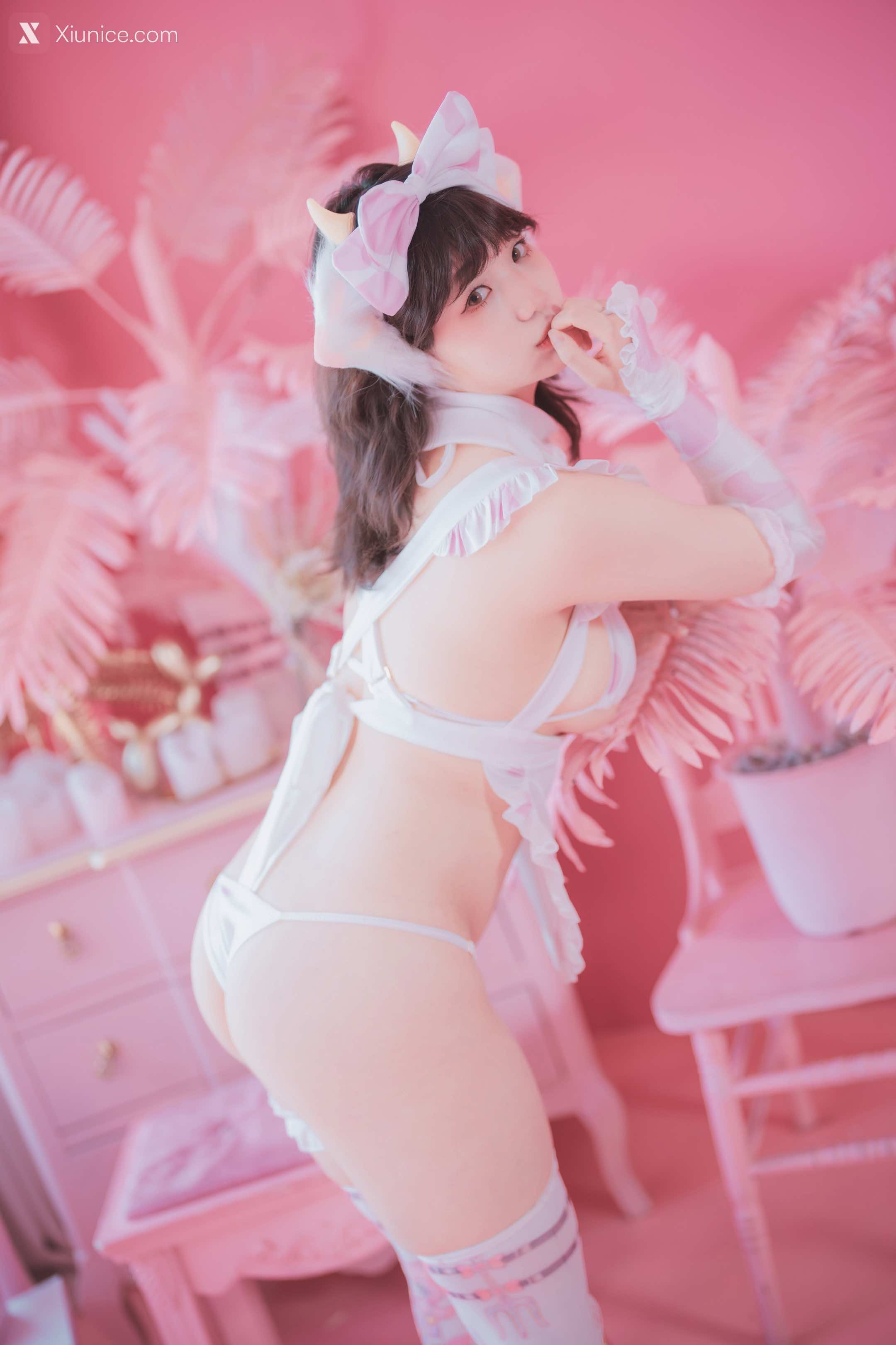 DJAWA Photo – Mimmi (밈미) – Cream Cow Milk (+S.Ver) 4K