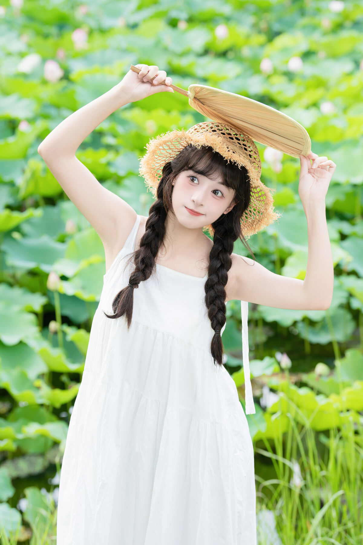 YiTuYu艺图语 Vol.10233 Xia Yu Xiao Nian