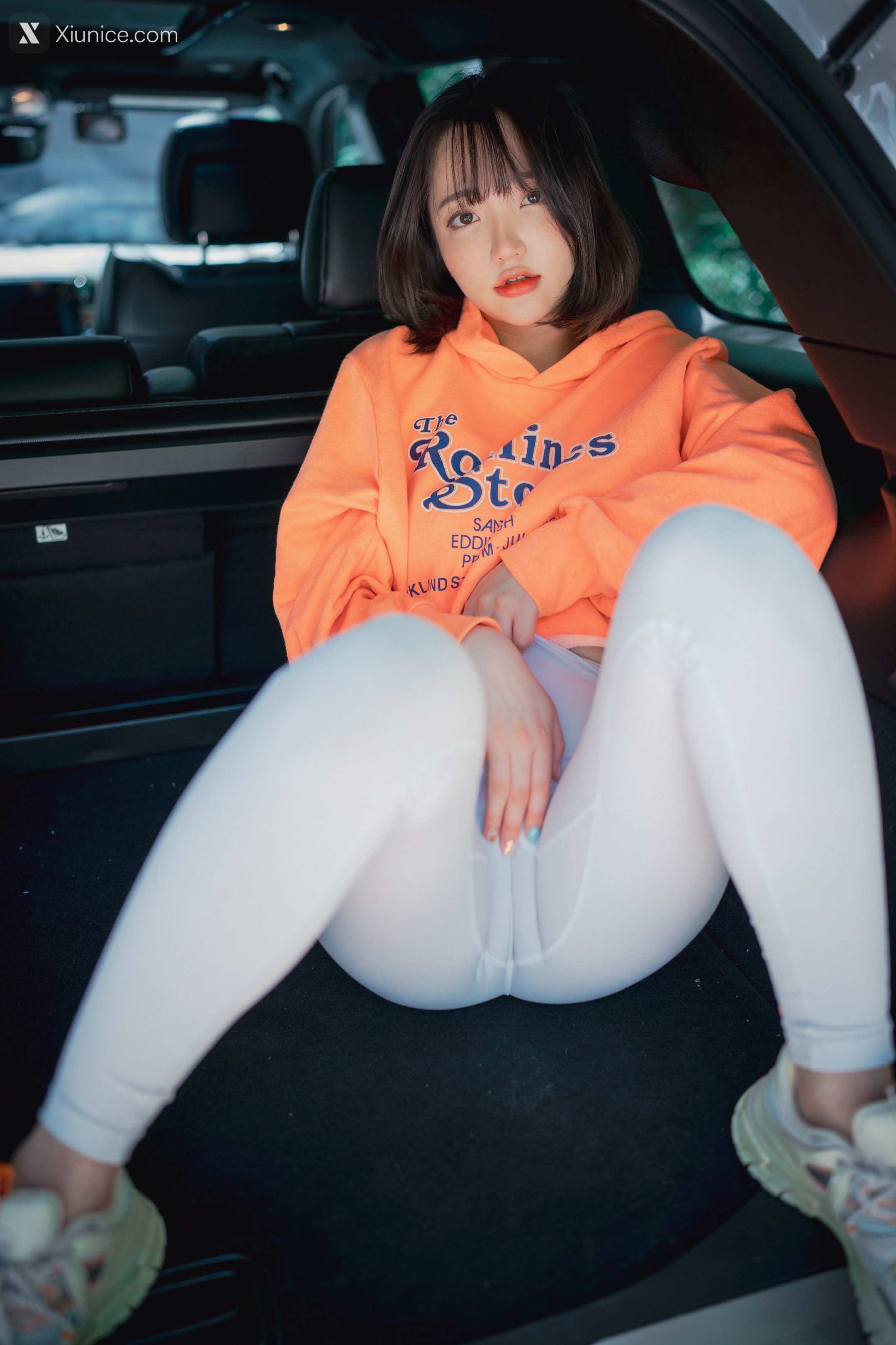 DJAWA Photo – Son Ye-Eun (손예은) – Naughty Trekking 4K