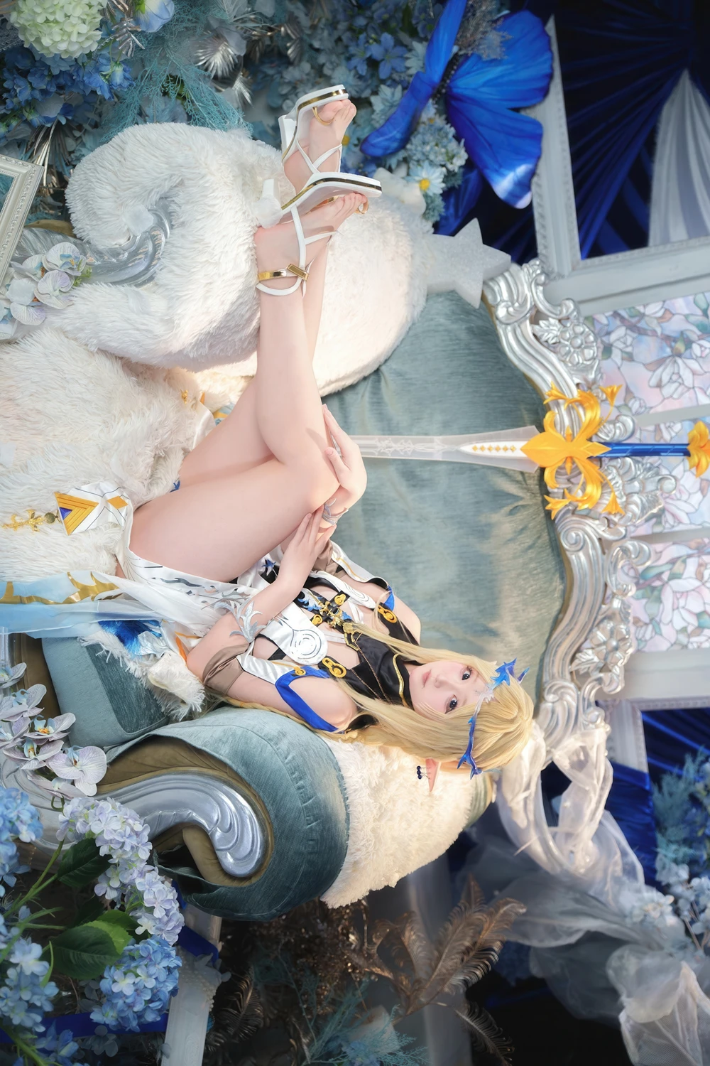 Cosplay Seele麦麦 – 鸣潮 菲比&卡提希娅·蓝色花海物语