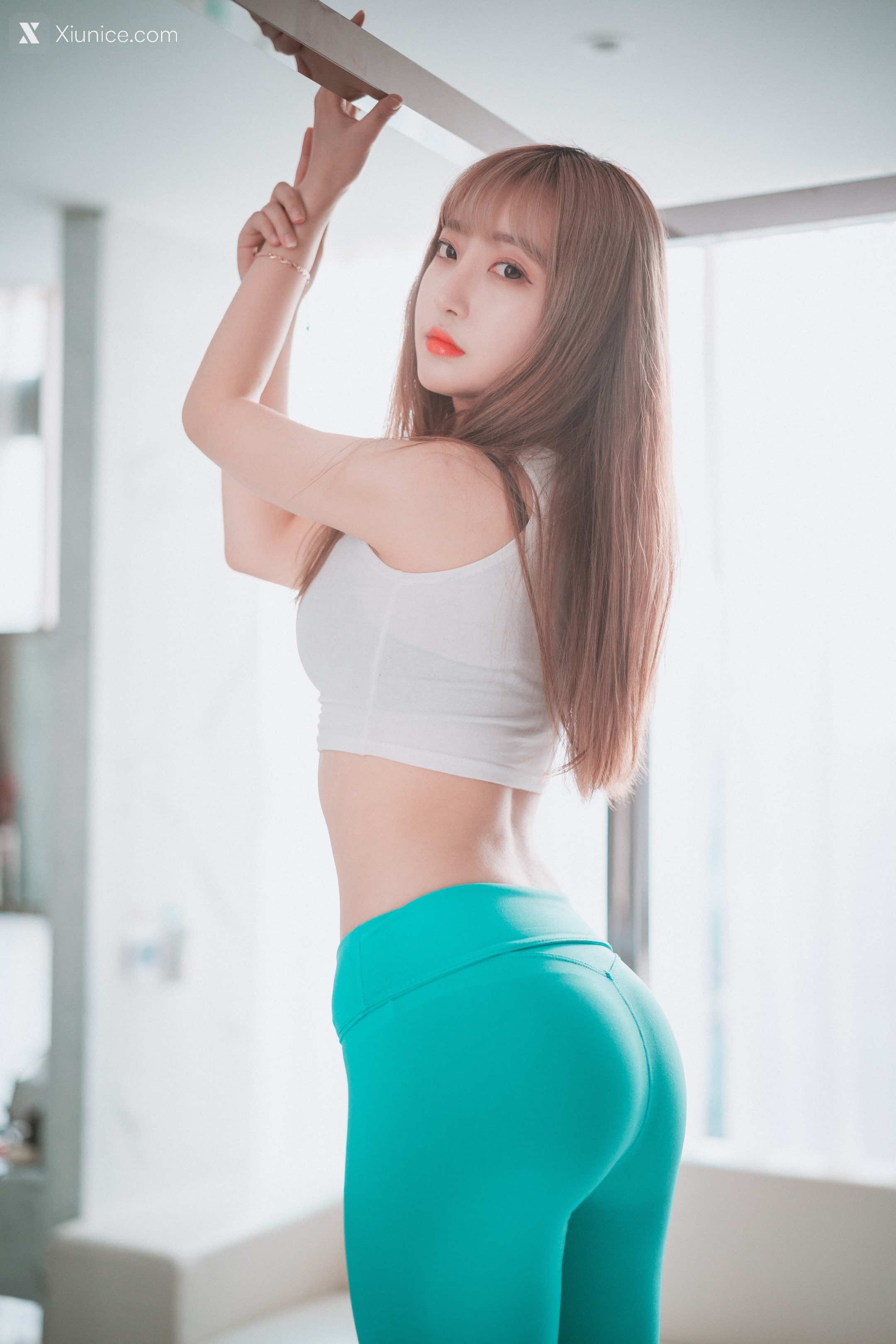 DJAWA Photo – HaNari (하나리) – Red Orange & Cool Mint 4K